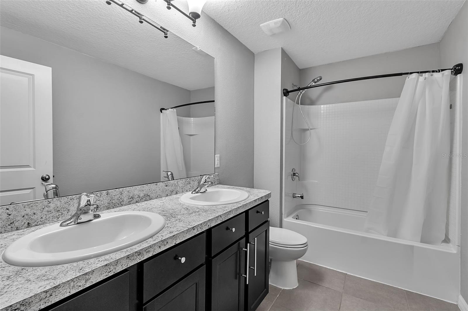 Image 53 of 68 For 4441 Lindever Lane