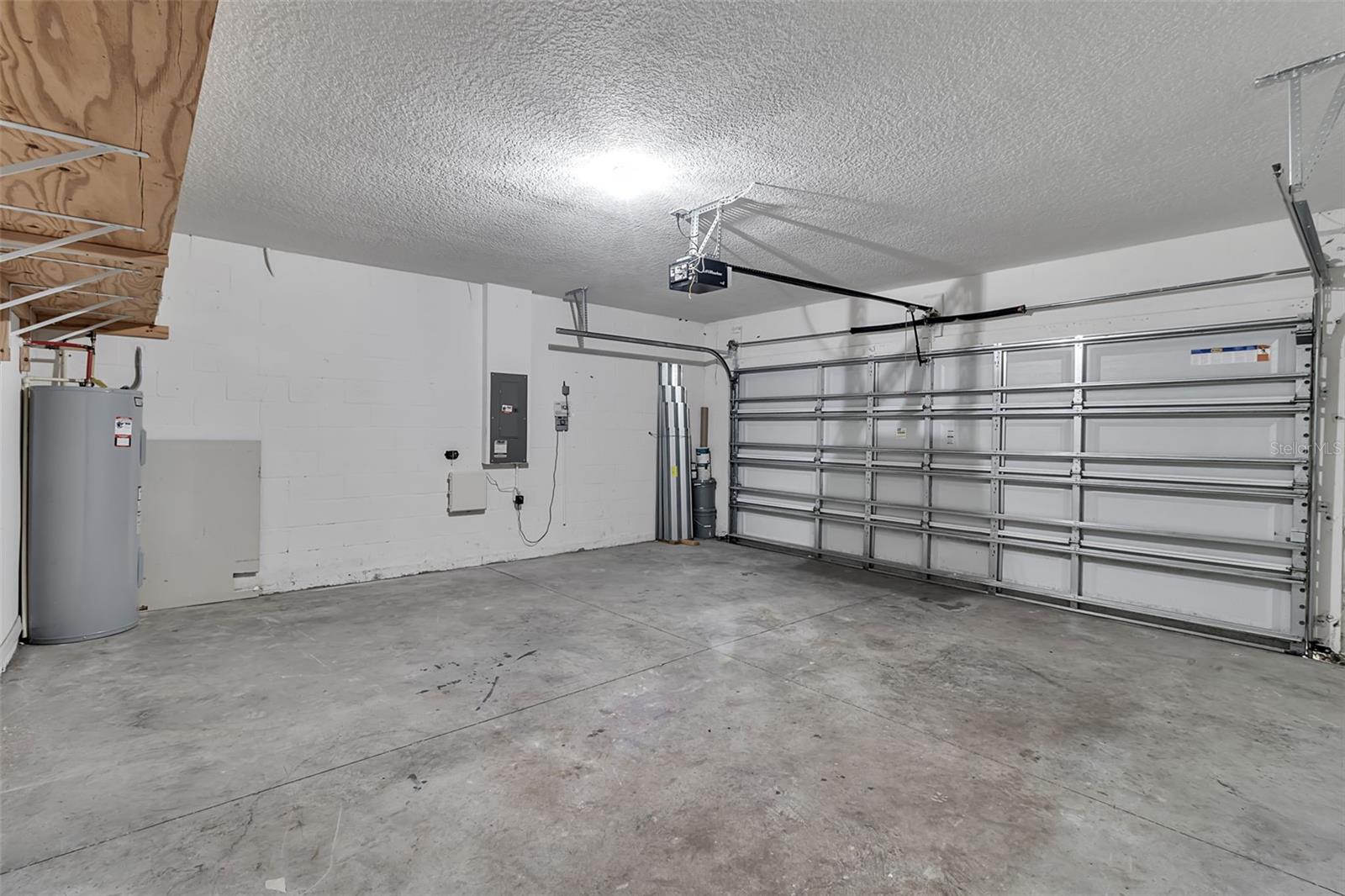 Image 59 of 68 For 4441 Lindever Lane