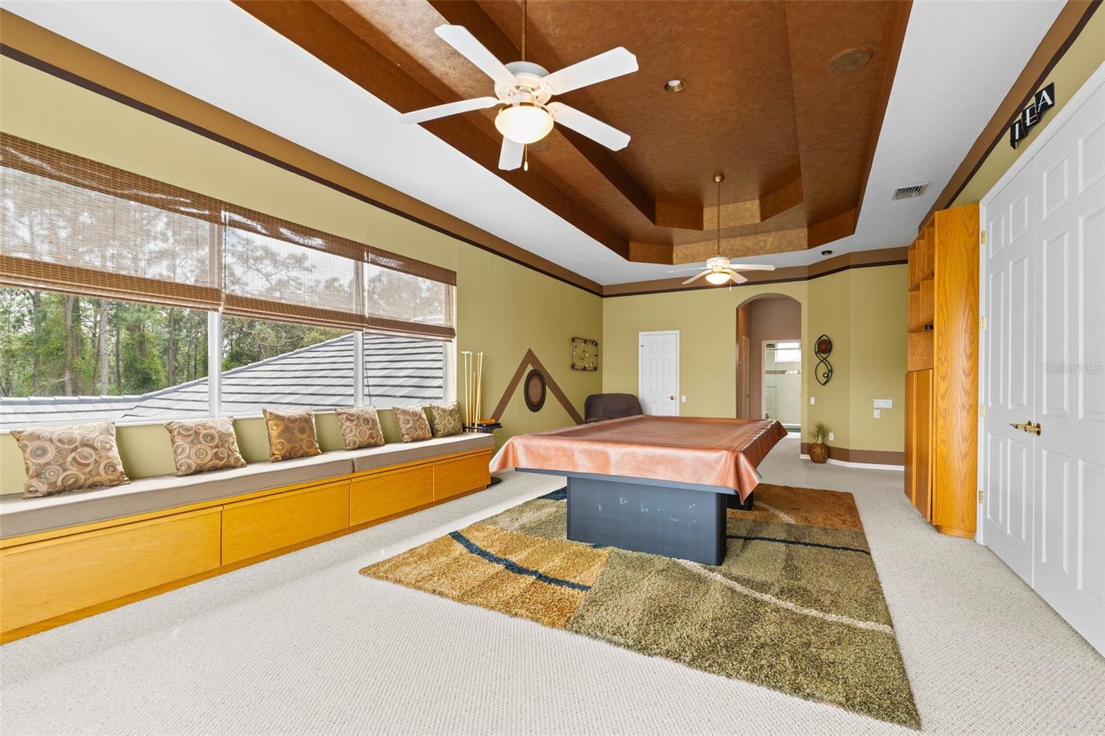 Image 40 of 96 For 7517 Coventry Court