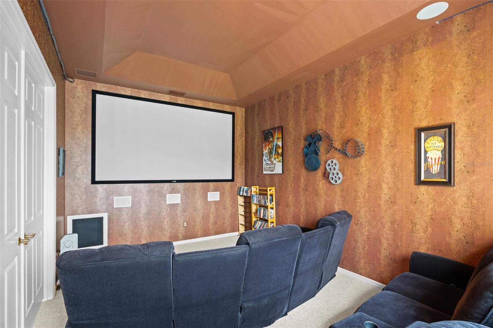 Image 47 of 96 For 7517 Coventry Court