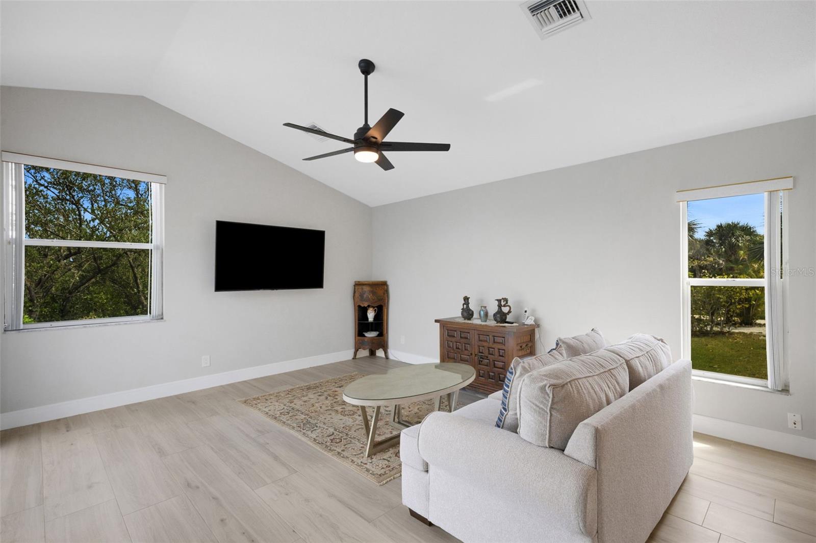 Image 20 of 69 For 8455 Manasota Key Road