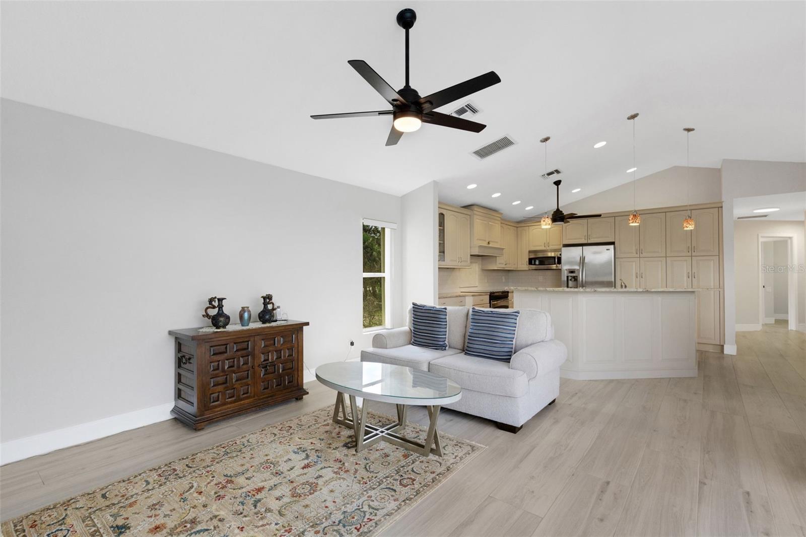 Image 21 of 69 For 8455 Manasota Key Road