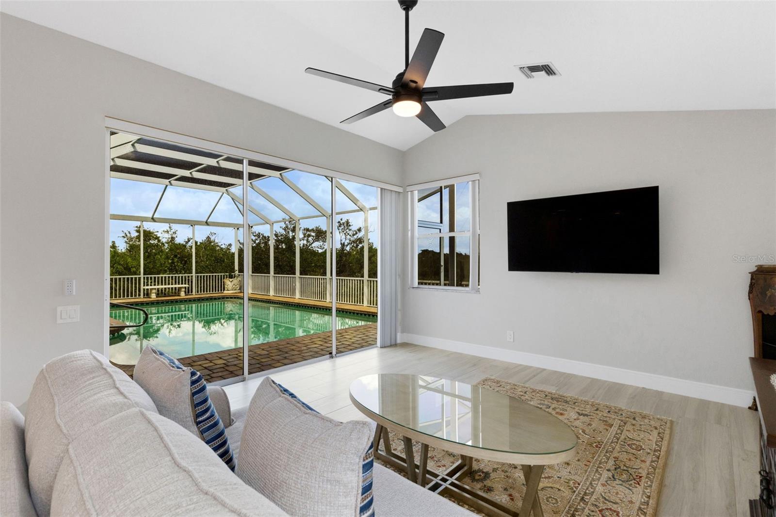 Image 23 of 69 For 8455 Manasota Key Road