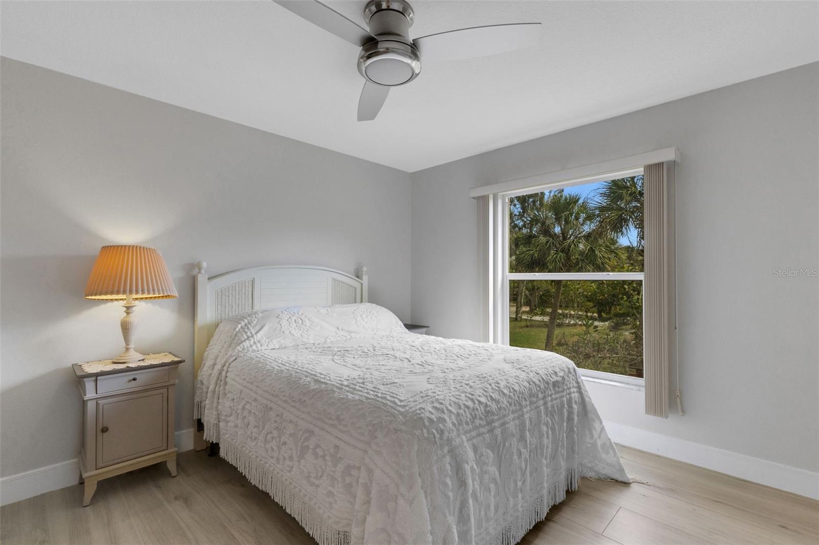 Image 24 of 69 For 8455 Manasota Key Road