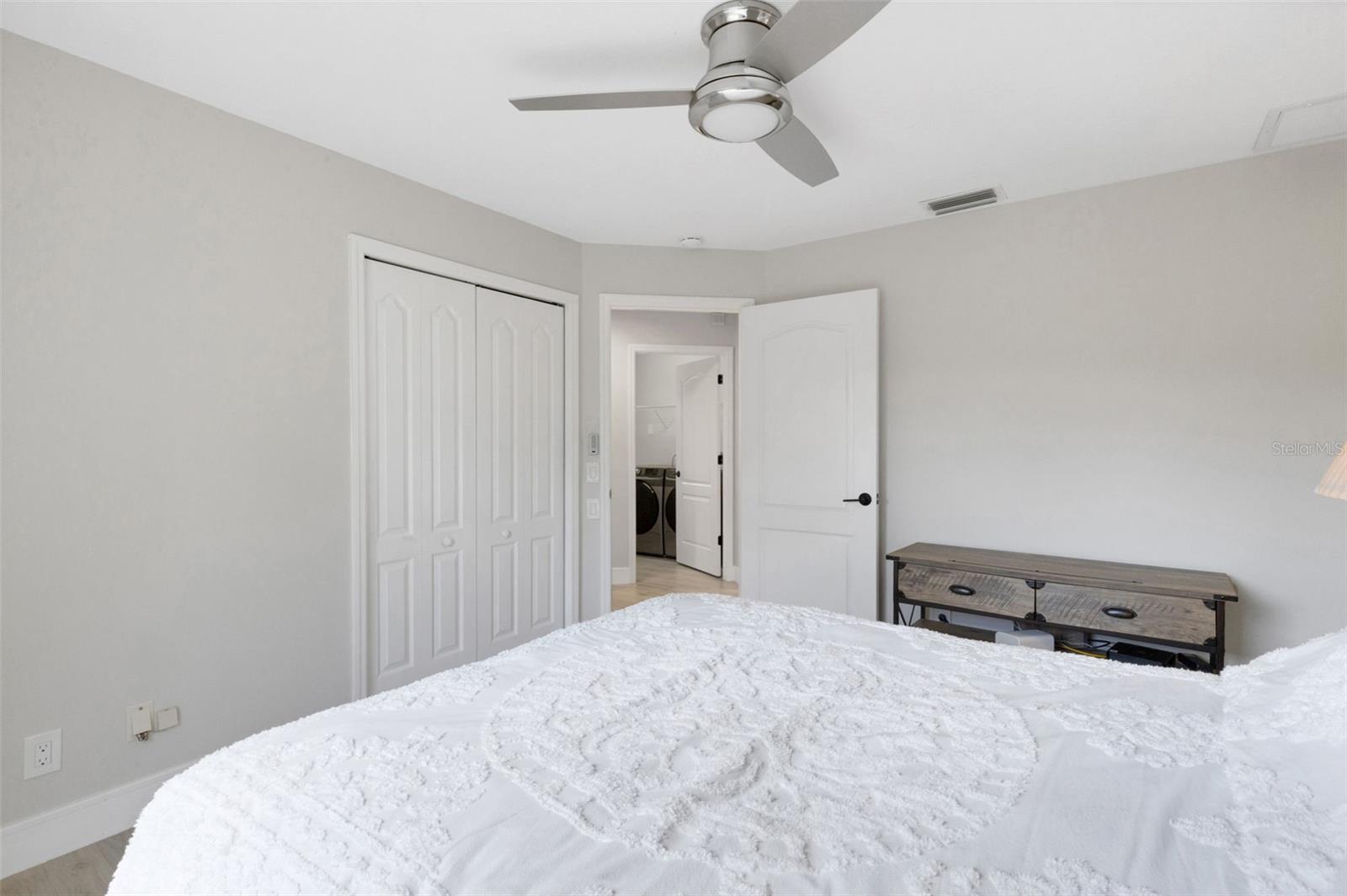 Image 27 of 69 For 8455 Manasota Key Road