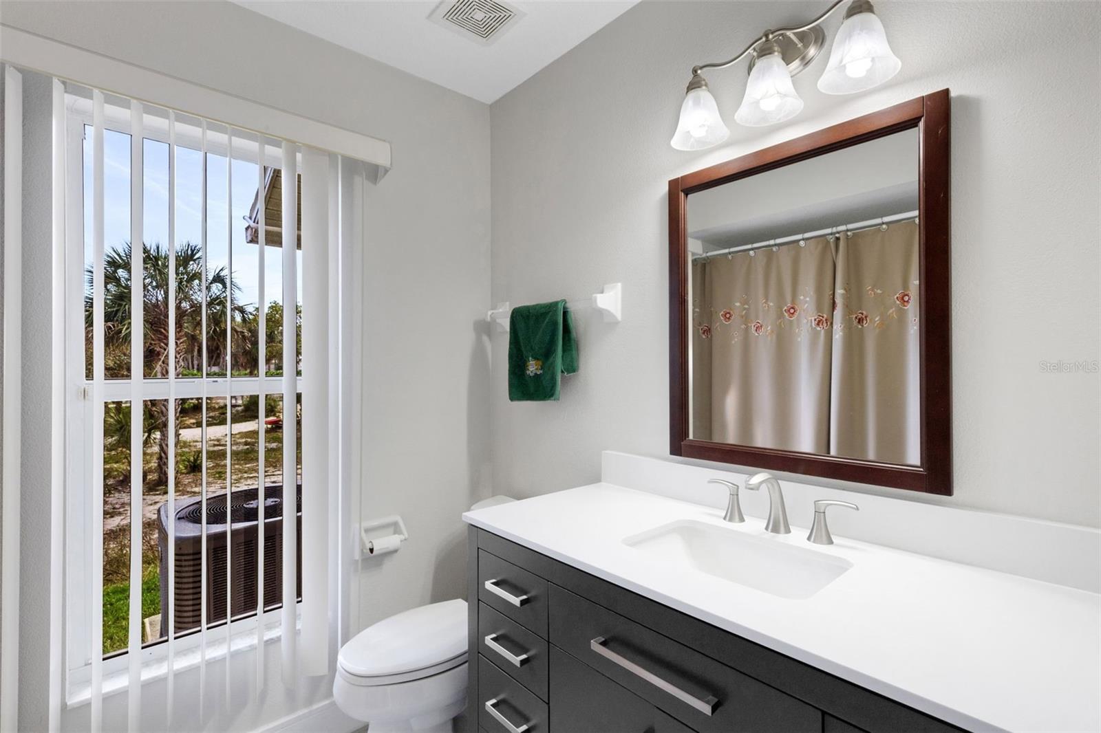 Image 28 of 69 For 8455 Manasota Key Road