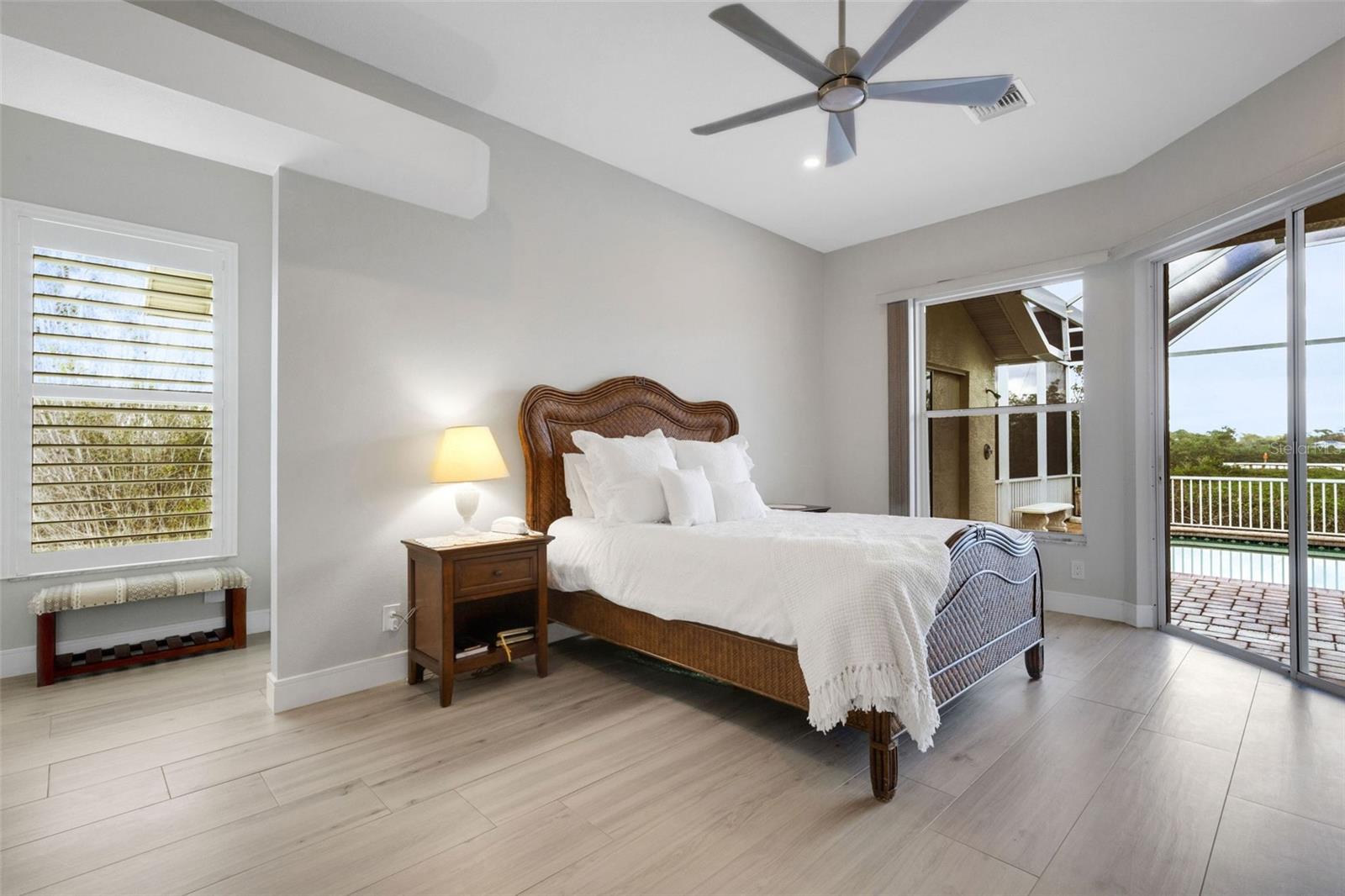 Image 36 of 69 For 8455 Manasota Key Road