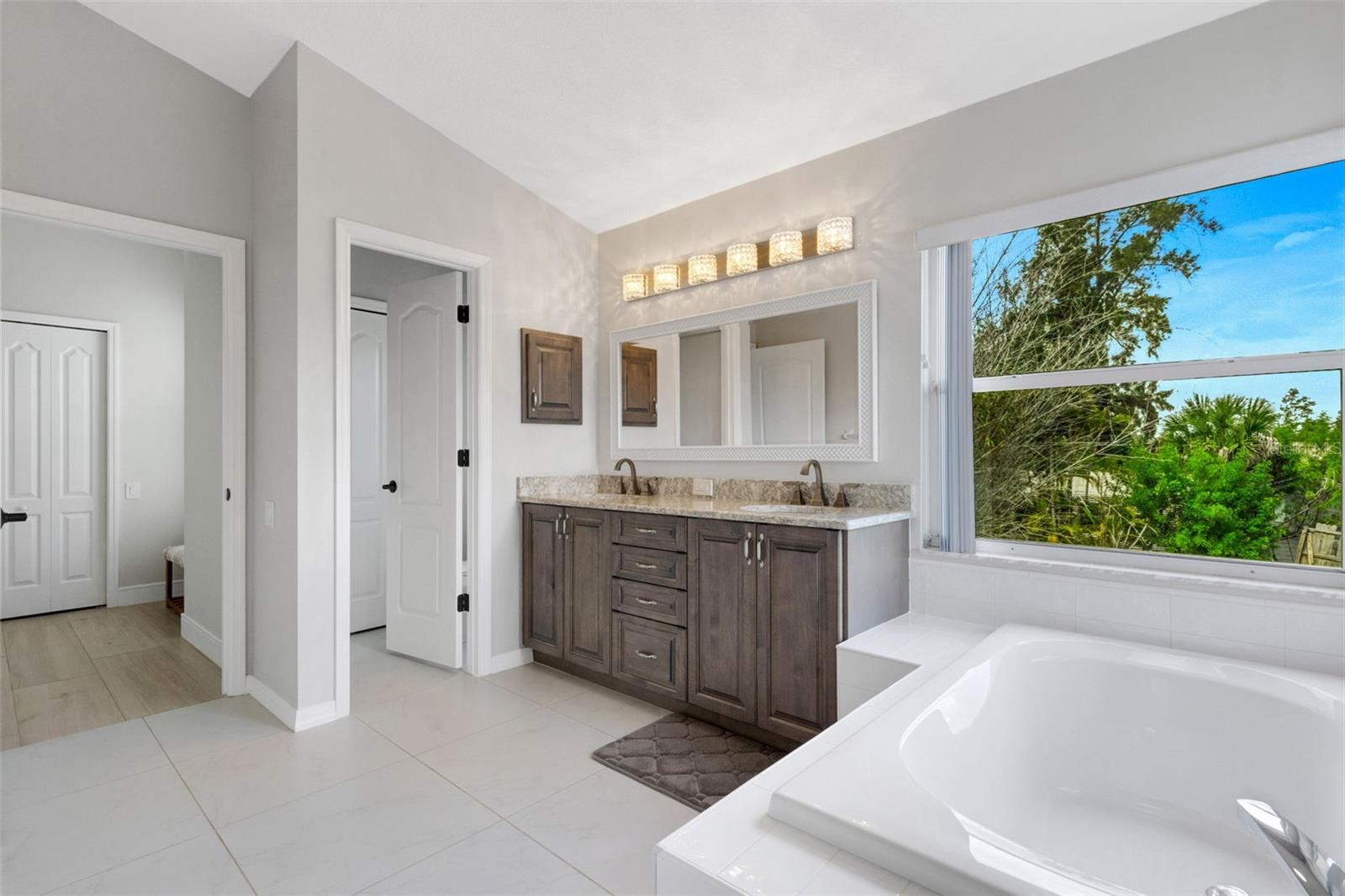 Image 41 of 69 For 8455 Manasota Key Road