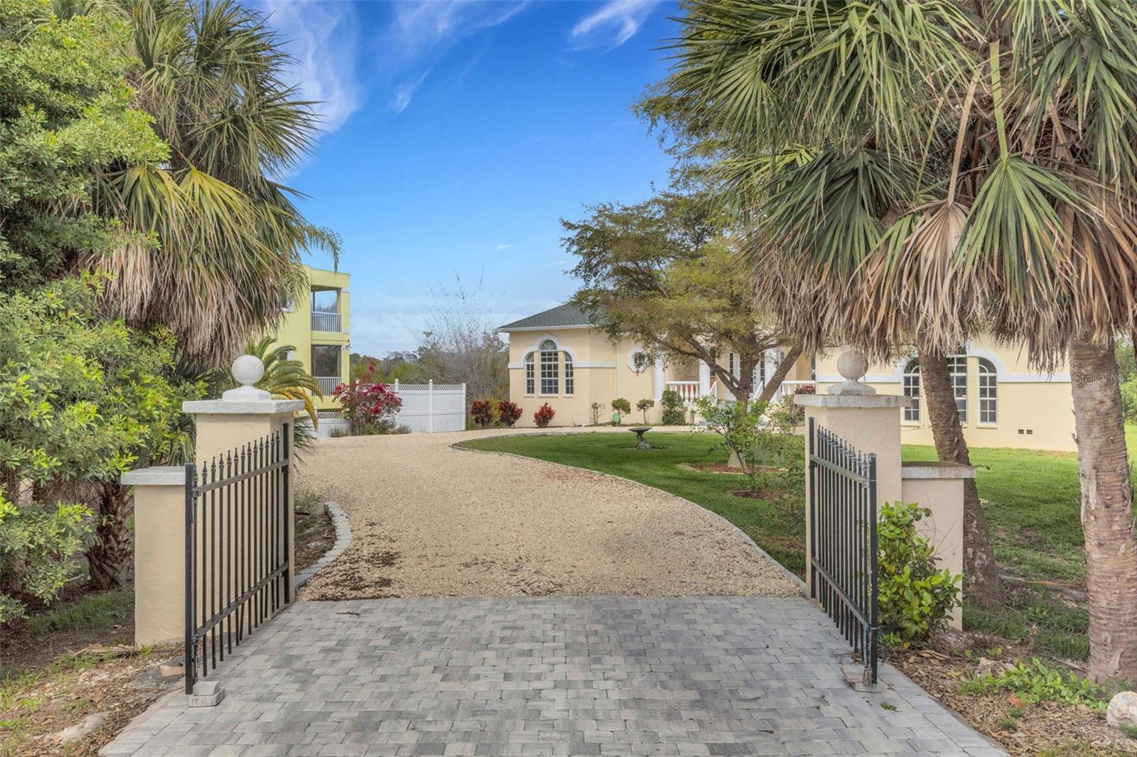 Image 58 of 69 For 8455 Manasota Key Road