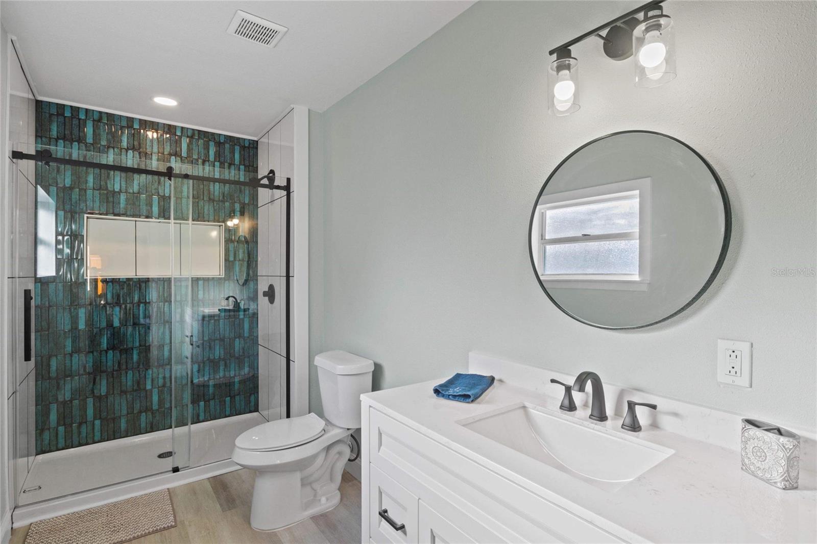 Image 13 of 18 For 5209 1st Avenue W