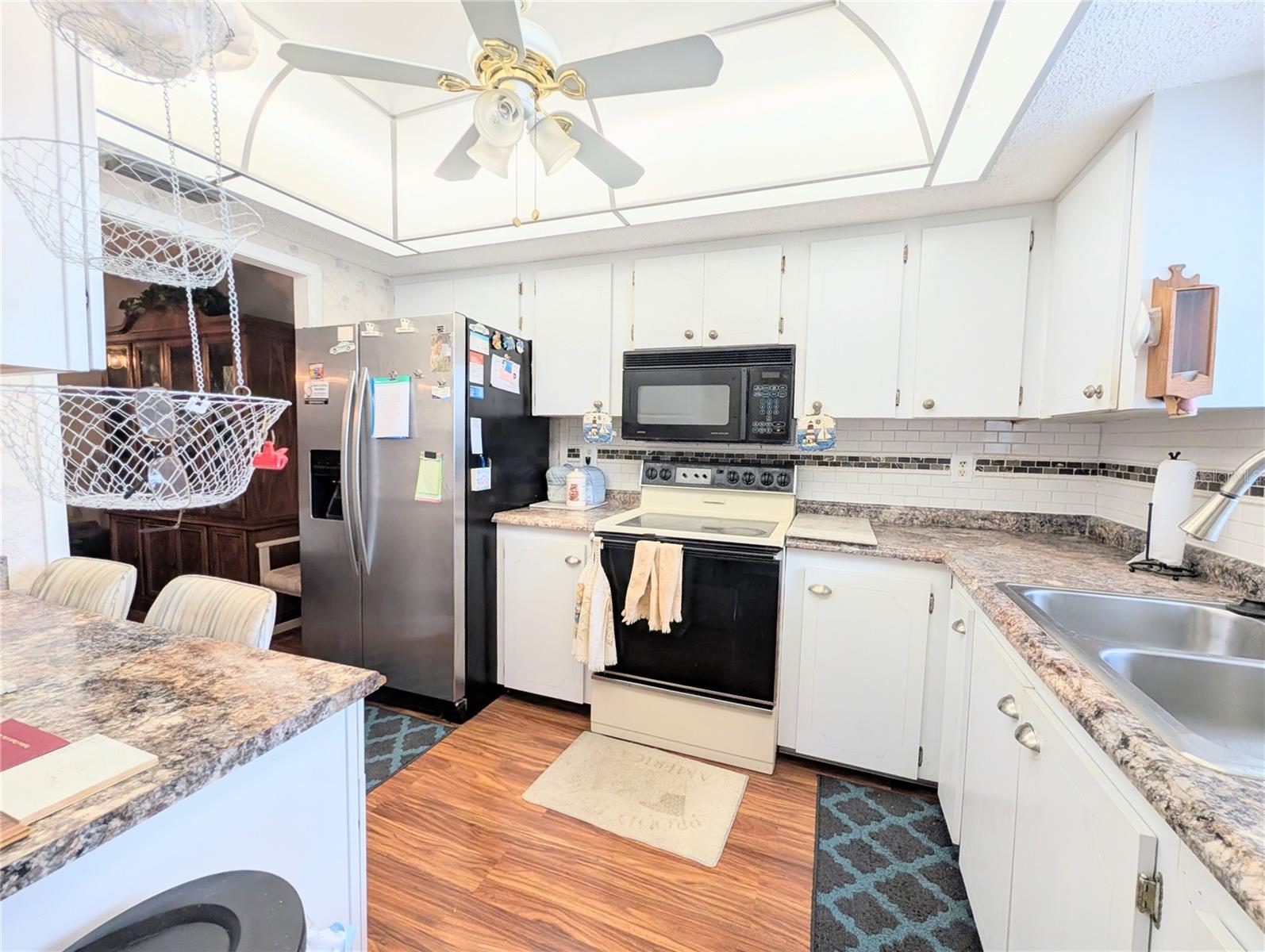 Image 3 of 24 For 3624 Lake Bayshore Drive K-303