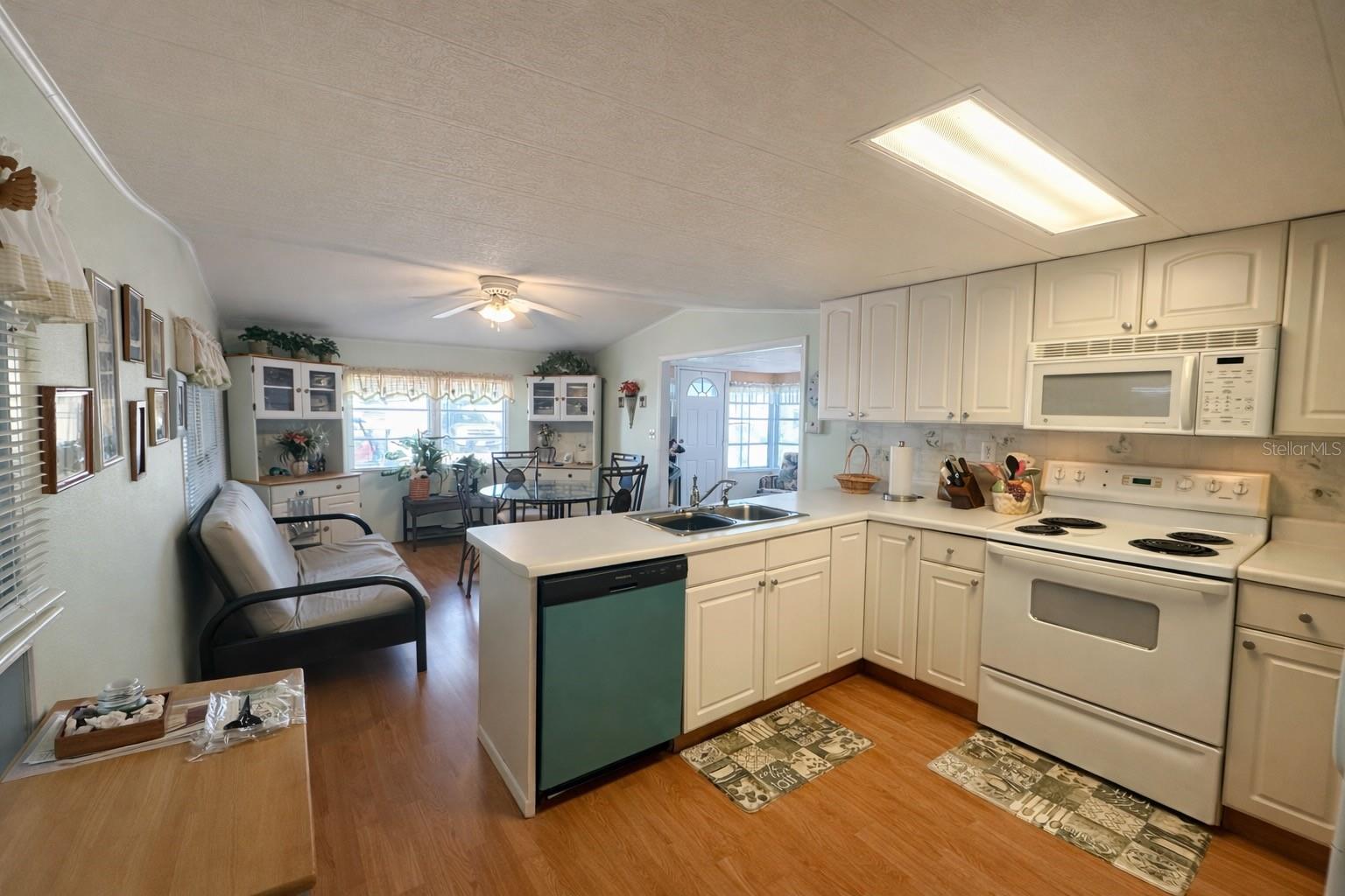 Image 5 of 15 For 230 Bimini Drive