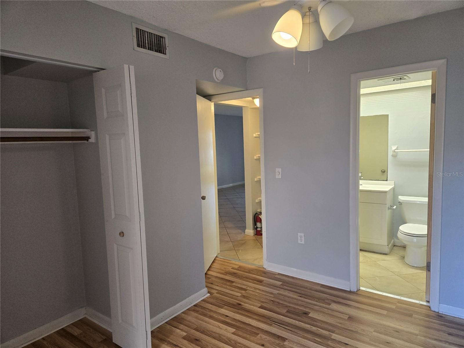 Image 11 of 17 For 6328 7th Avenue W 6328