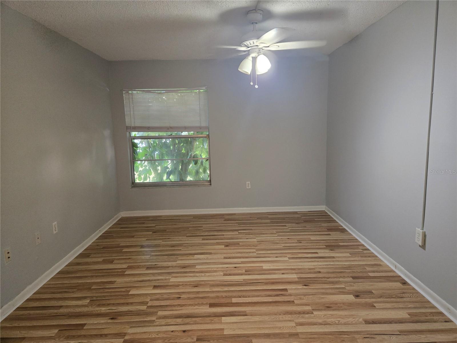 Image 7 of 17 For 6328 7th Avenue W 6328