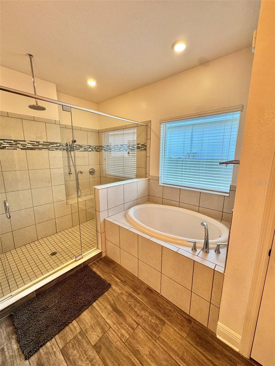 Image 30 of 49 For 3513 76th Street E