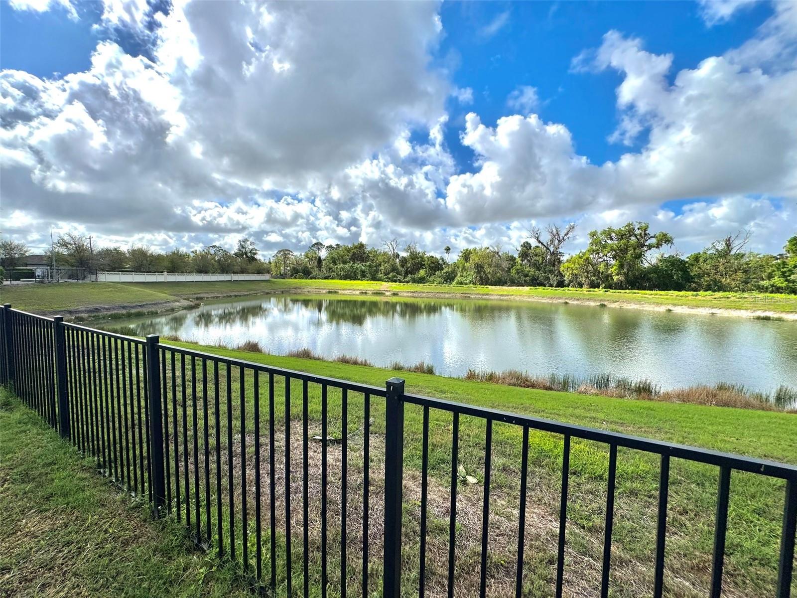 Image 44 of 49 For 3513 76th Street E