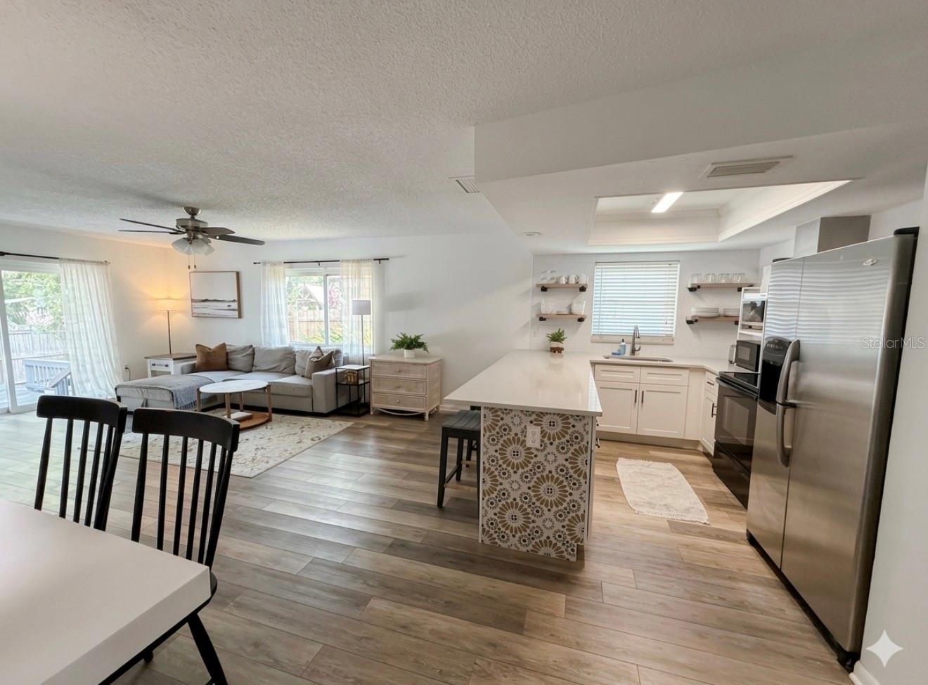 Image 17 of 27 For 2343 Eugene Street