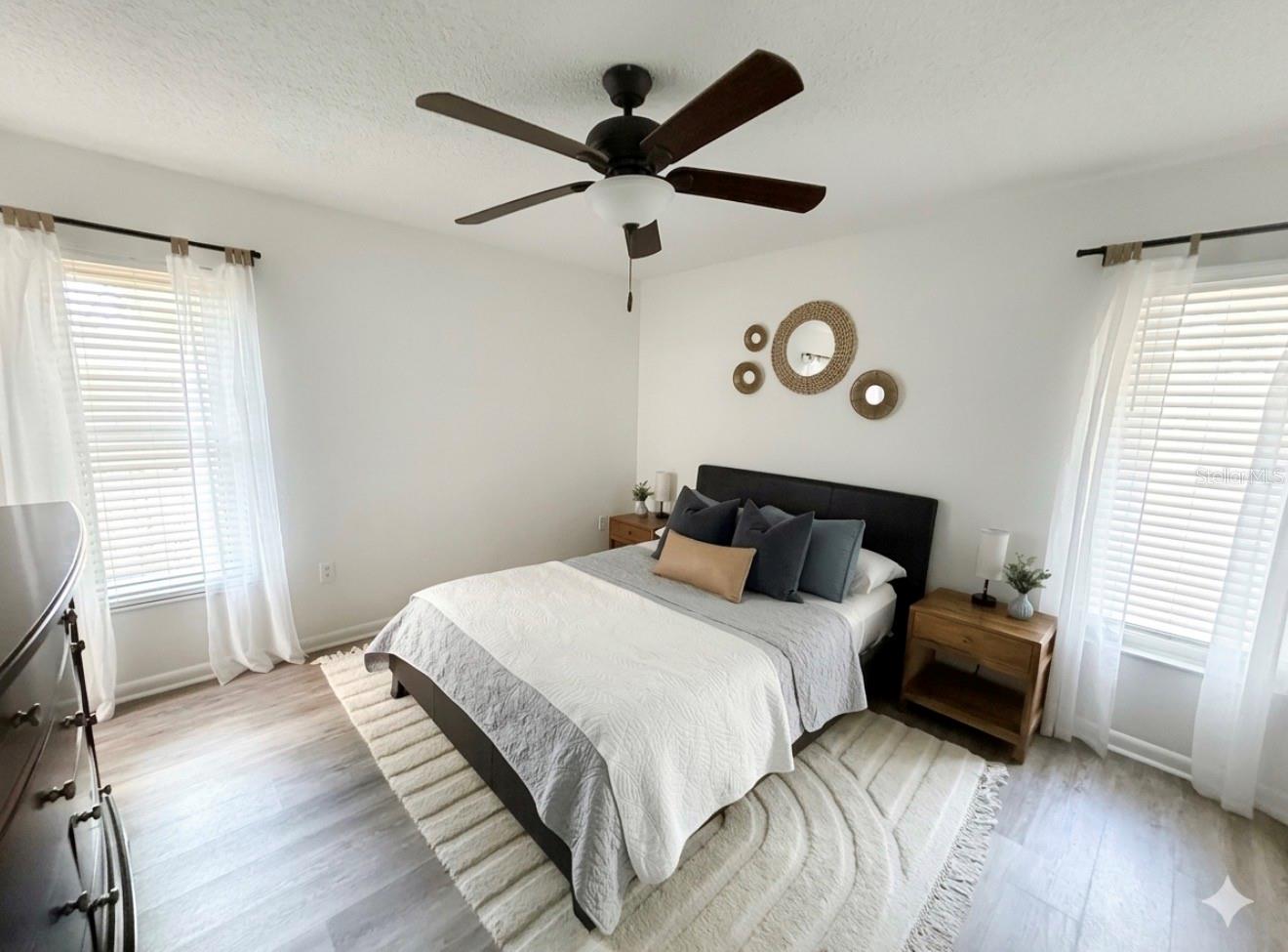 Image 18 of 27 For 2343 Eugene Street