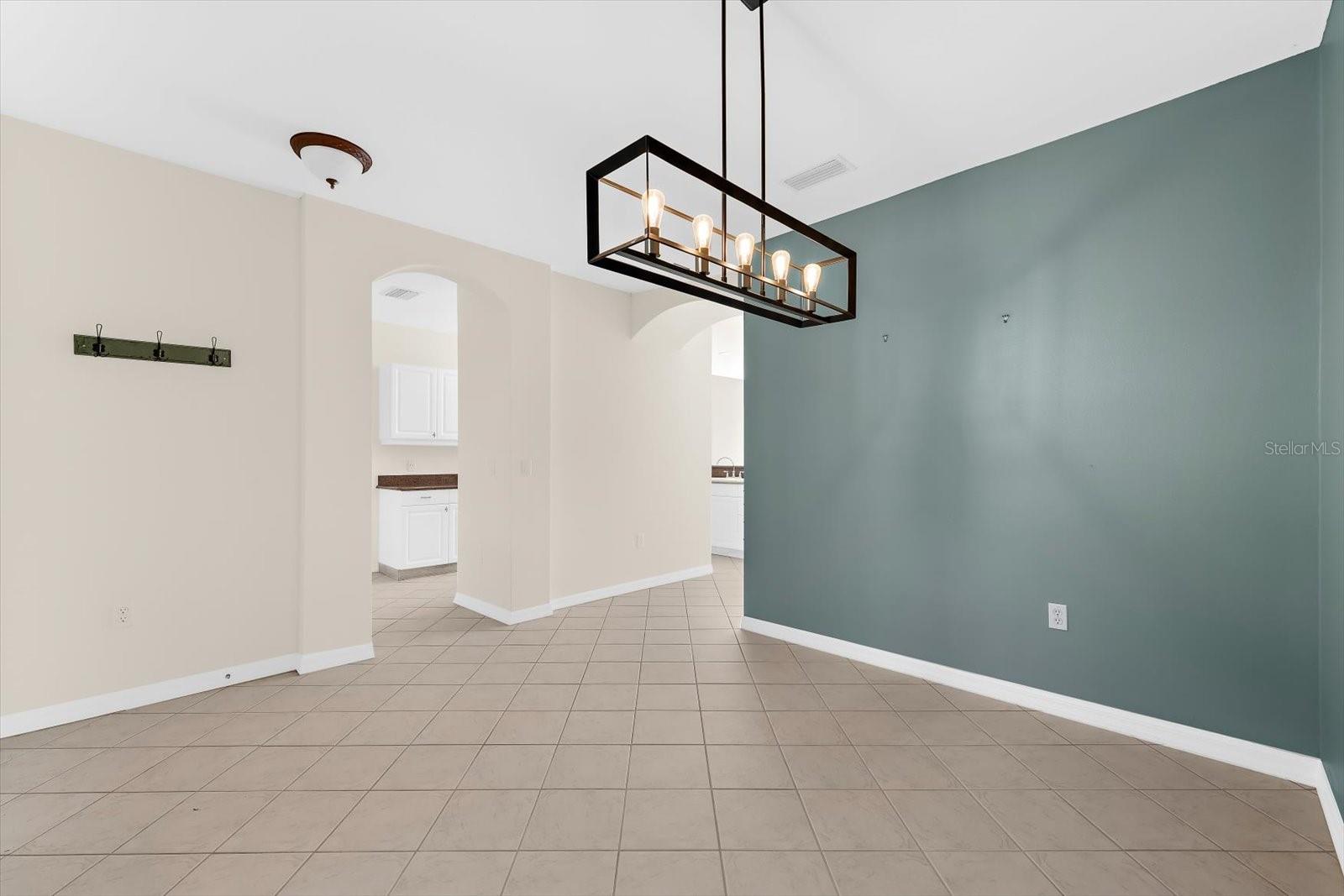 Image 13 of 61 For 5637 Whitehead Street