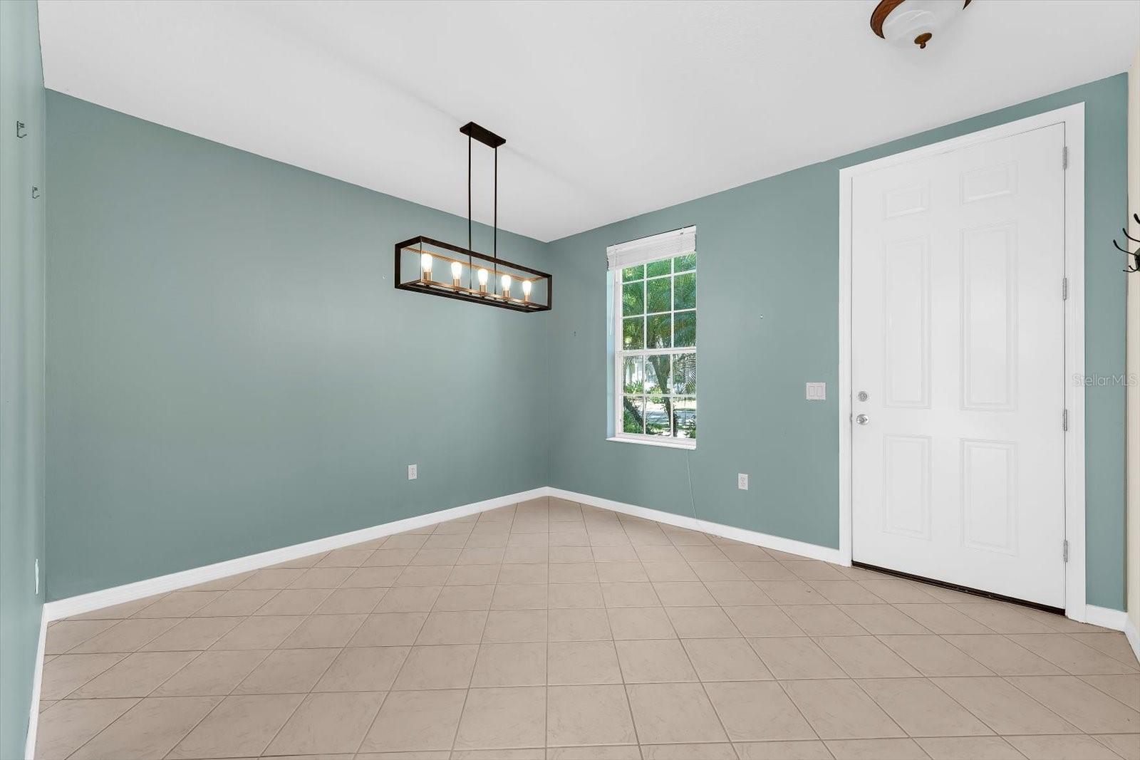 Image 14 of 61 For 5637 Whitehead Street