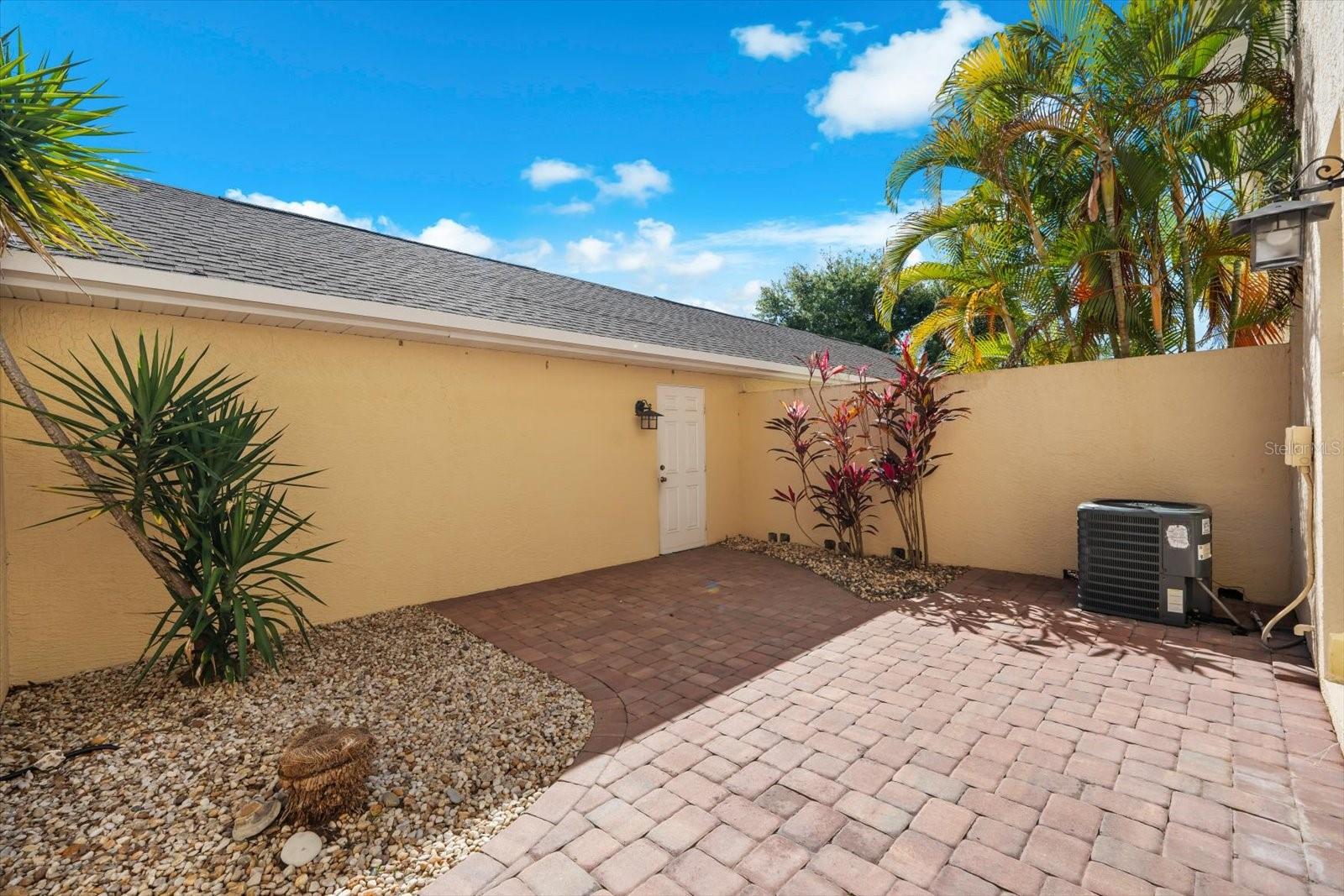 Image 39 of 61 For 5637 Whitehead Street