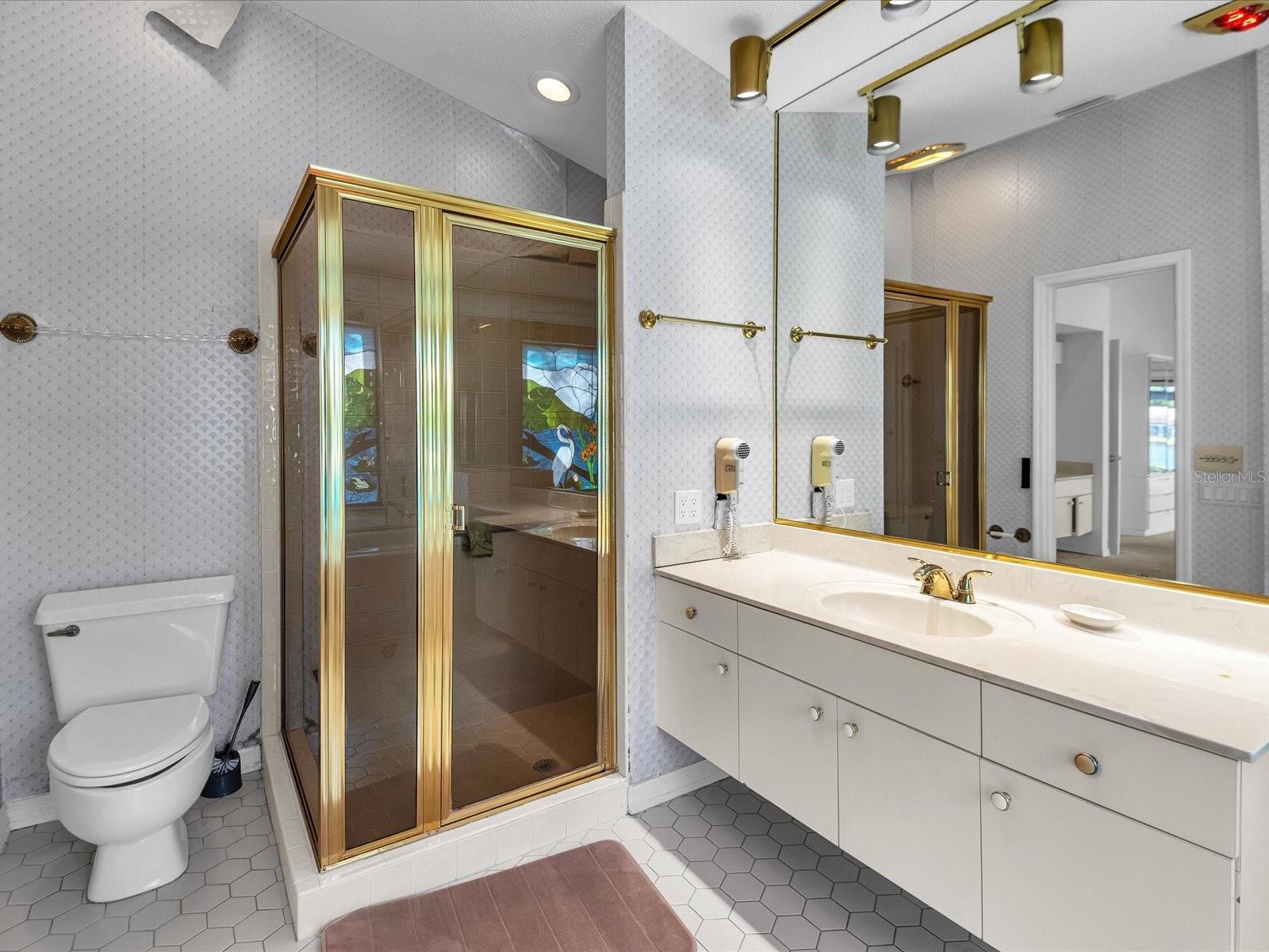 Image 24 of 53 For 6821 Country Lakes Circle