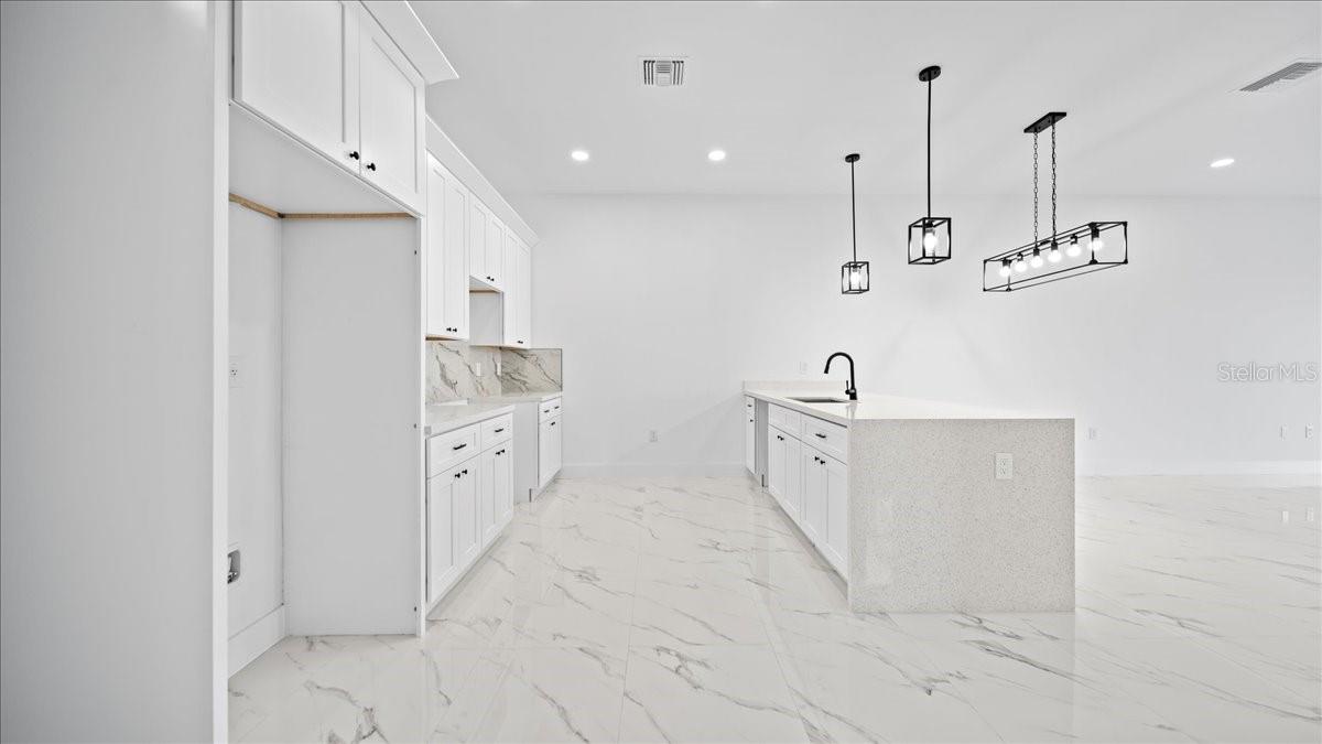 Image 16 of 23 For 1323-1325 8th Place