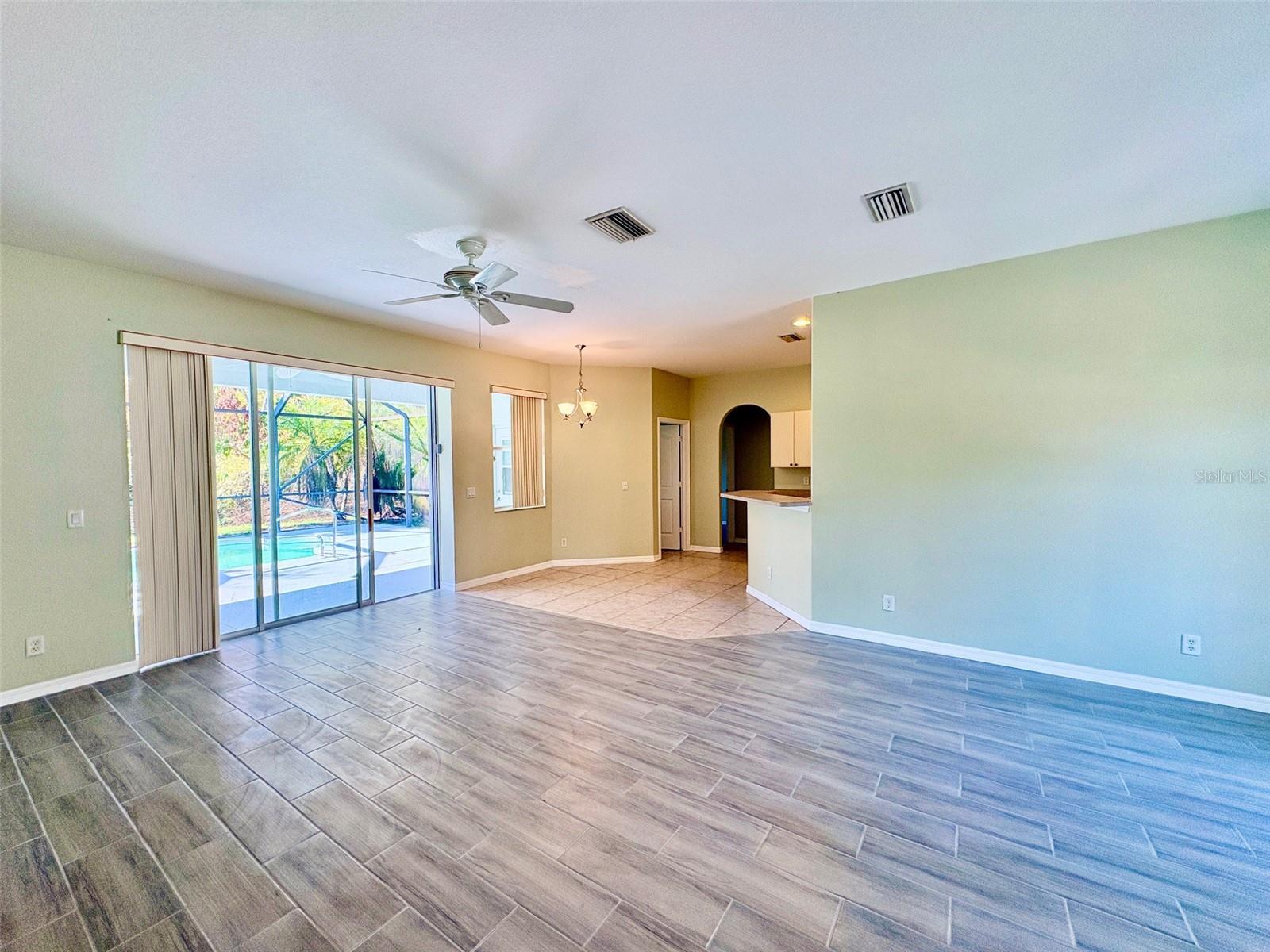 Image 12 of 32 For 5063 Sister Terrace