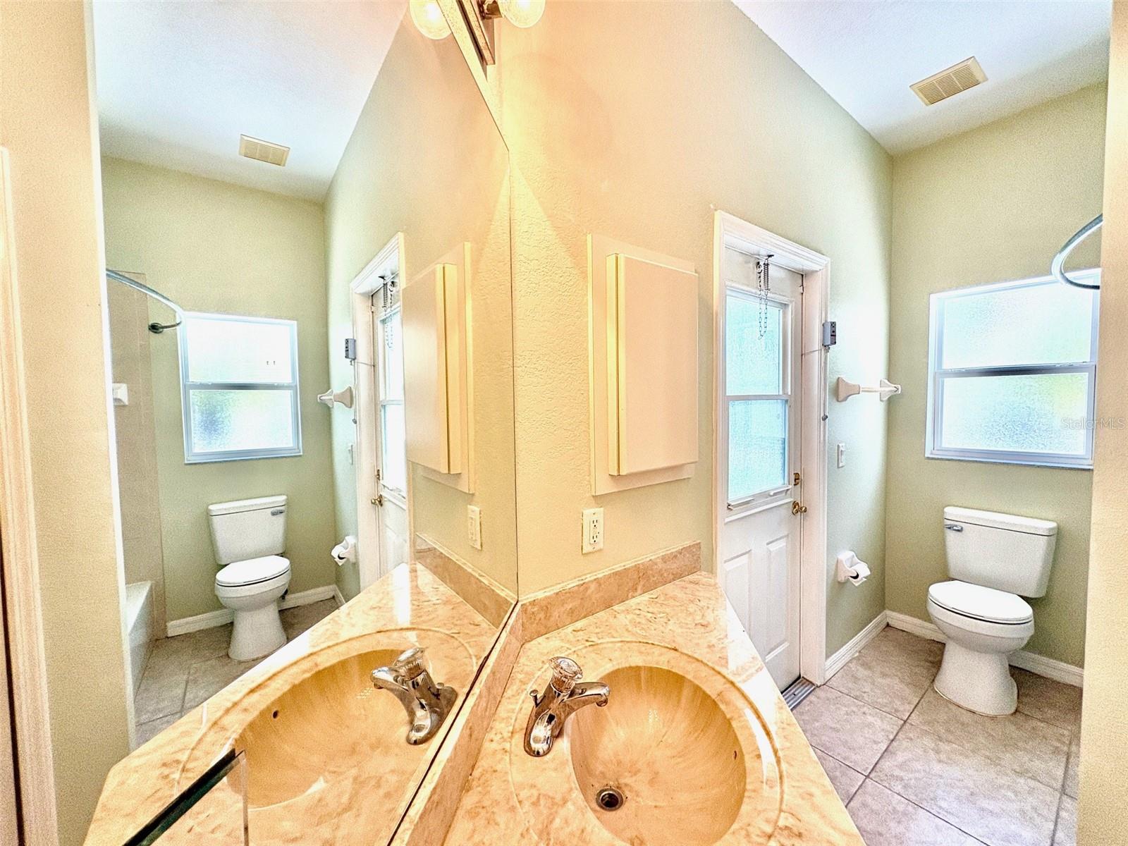 Image 26 of 32 For 5063 Sister Terrace