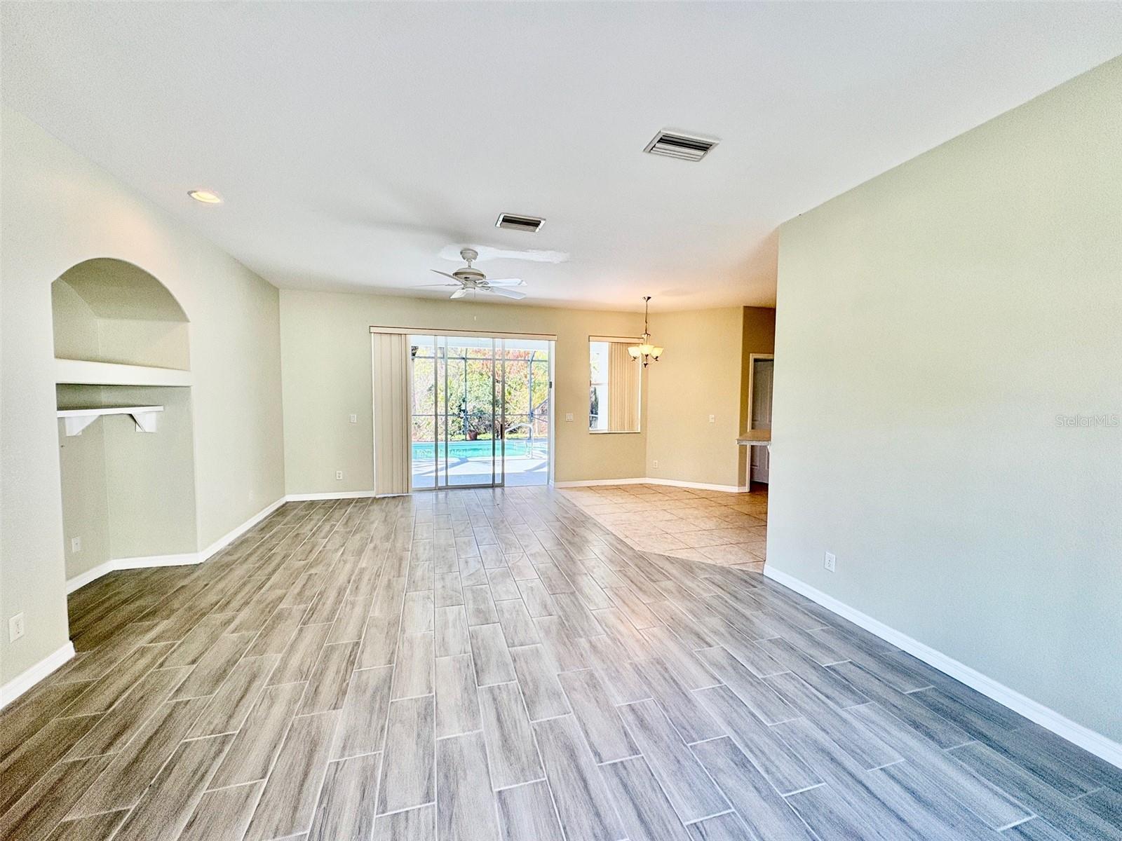 Image 5 of 32 For 5063 Sister Terrace