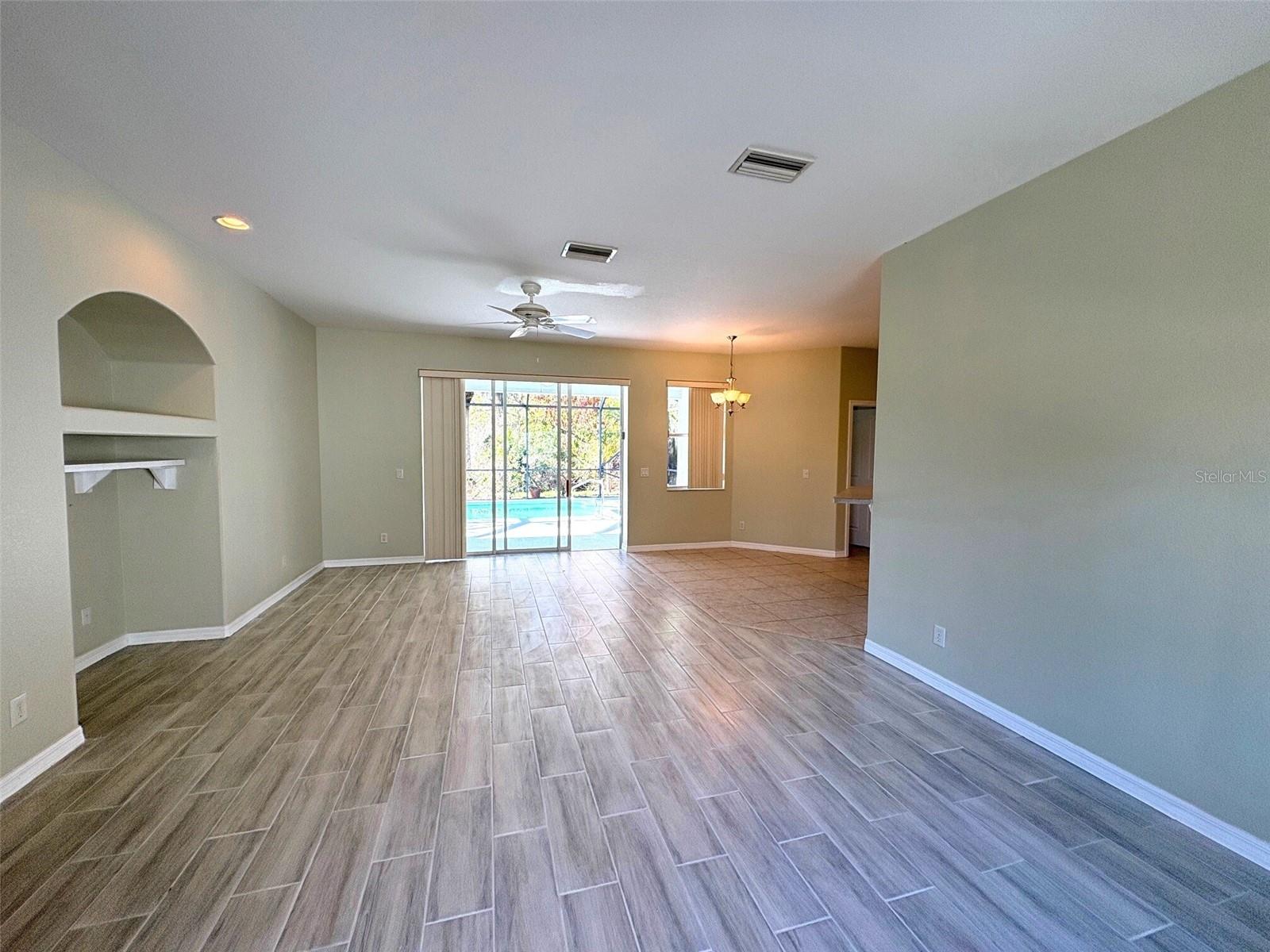 Image 9 of 32 For 5063 Sister Terrace