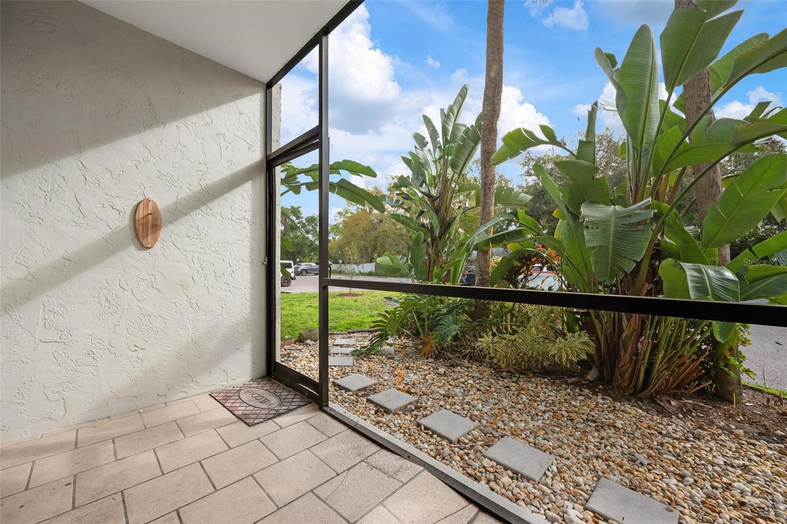 Image 18 of 36 For 3223 Beneva Road 101