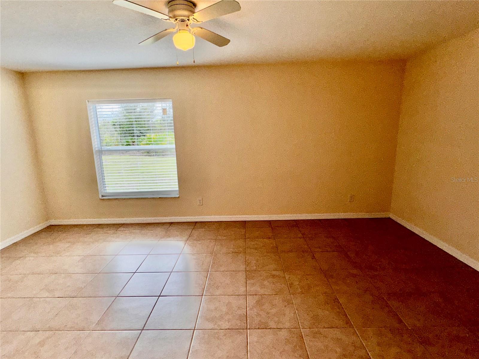 Image 16 of 32 For 10347 Grail Avenue