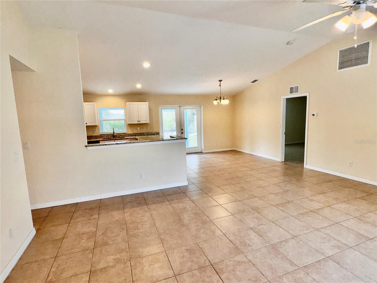 Image 7 of 32 For 10347 Grail Avenue