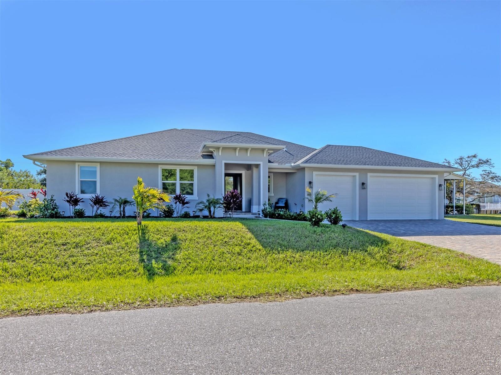 Details for 851 Linden Road, VENICE, FL 34293