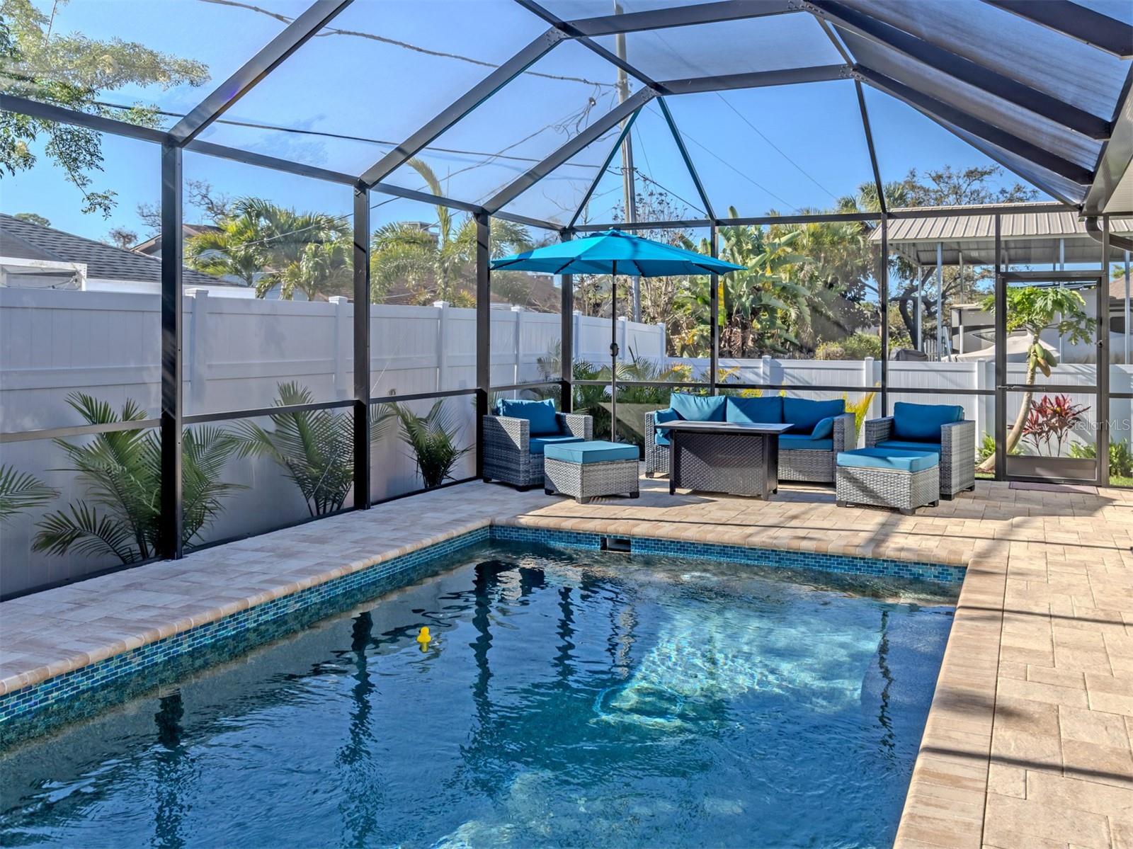 Image 13 of 47 For 851 Linden Road