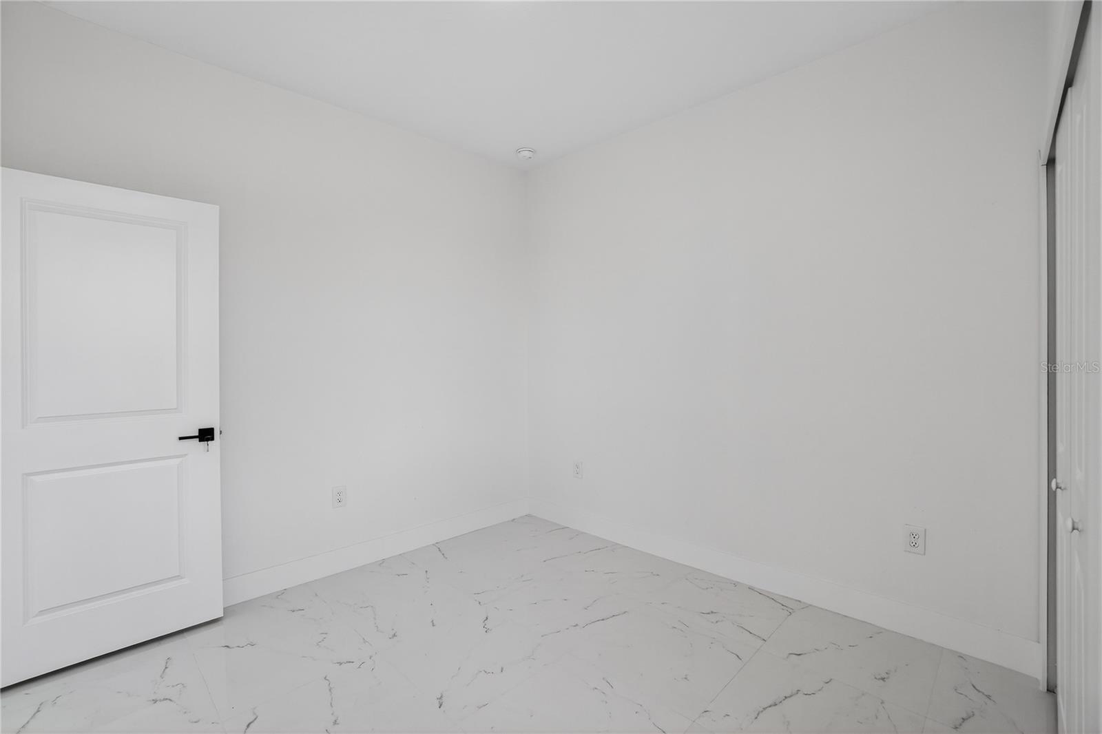 Image 28 of 65 For 336 Sunset Road