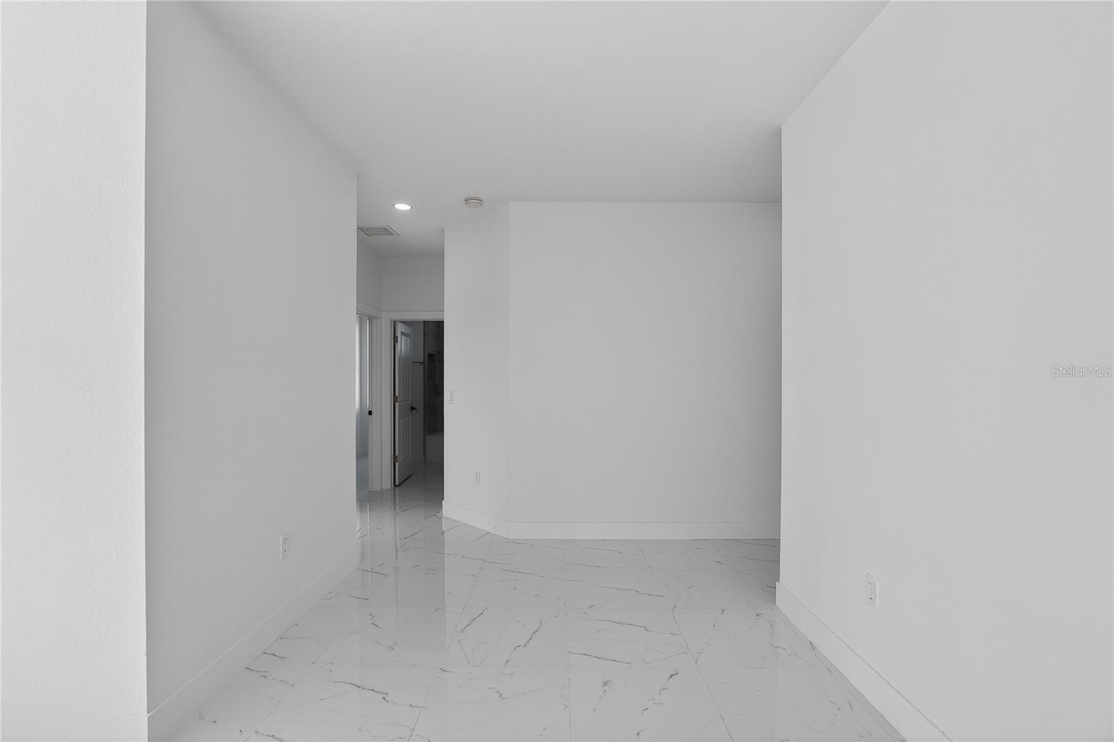 Image 33 of 65 For 336 Sunset Road