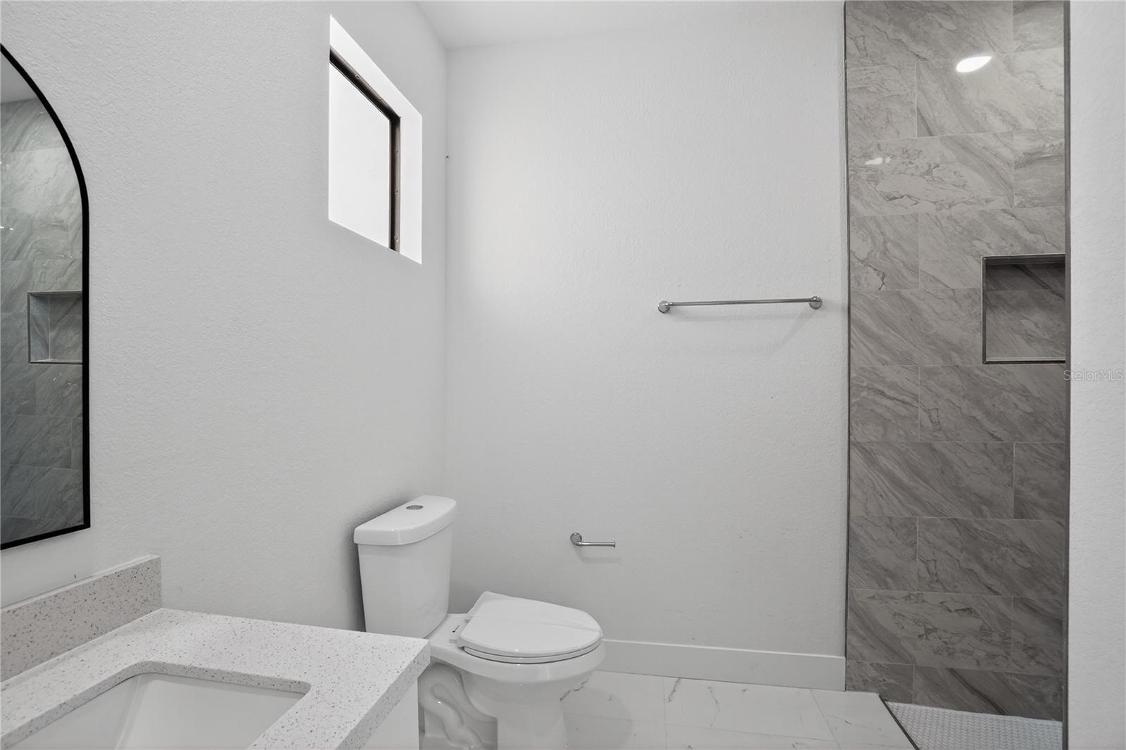 Image 37 of 65 For 336 Sunset Road