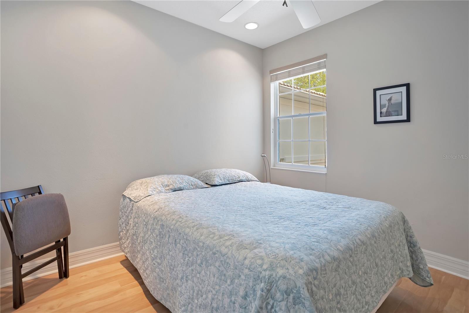 Image 18 of 76 For 926 River Basin Court 201c