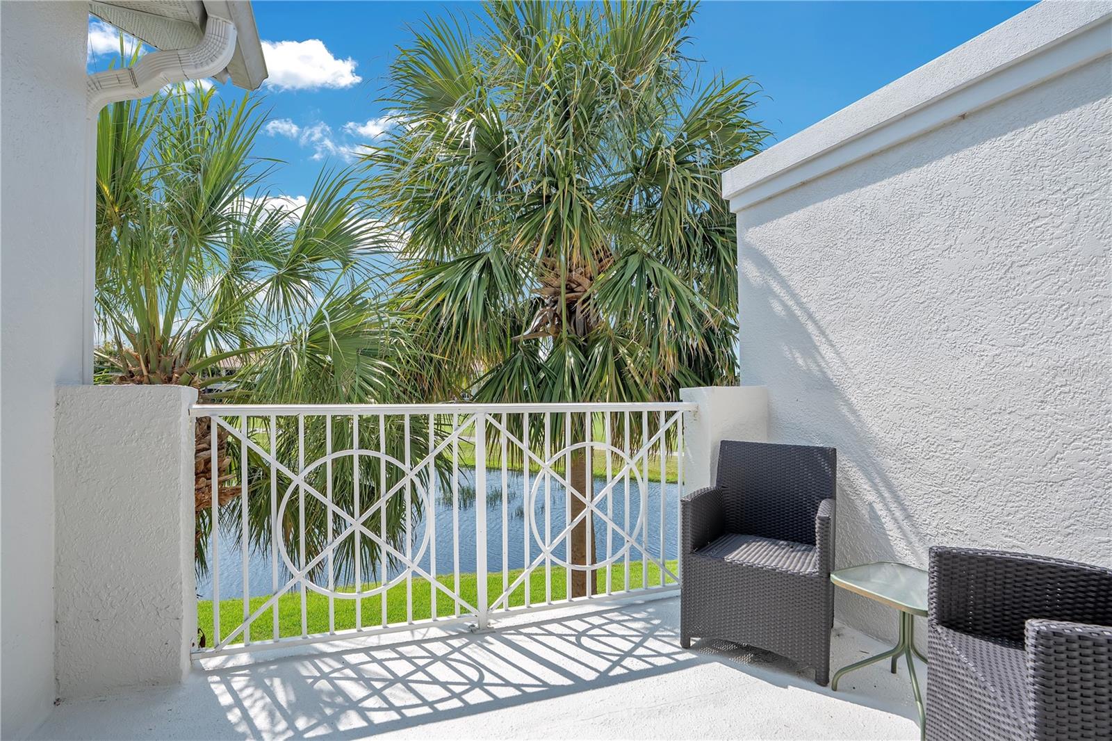 Image 25 of 76 For 926 River Basin Court 201c