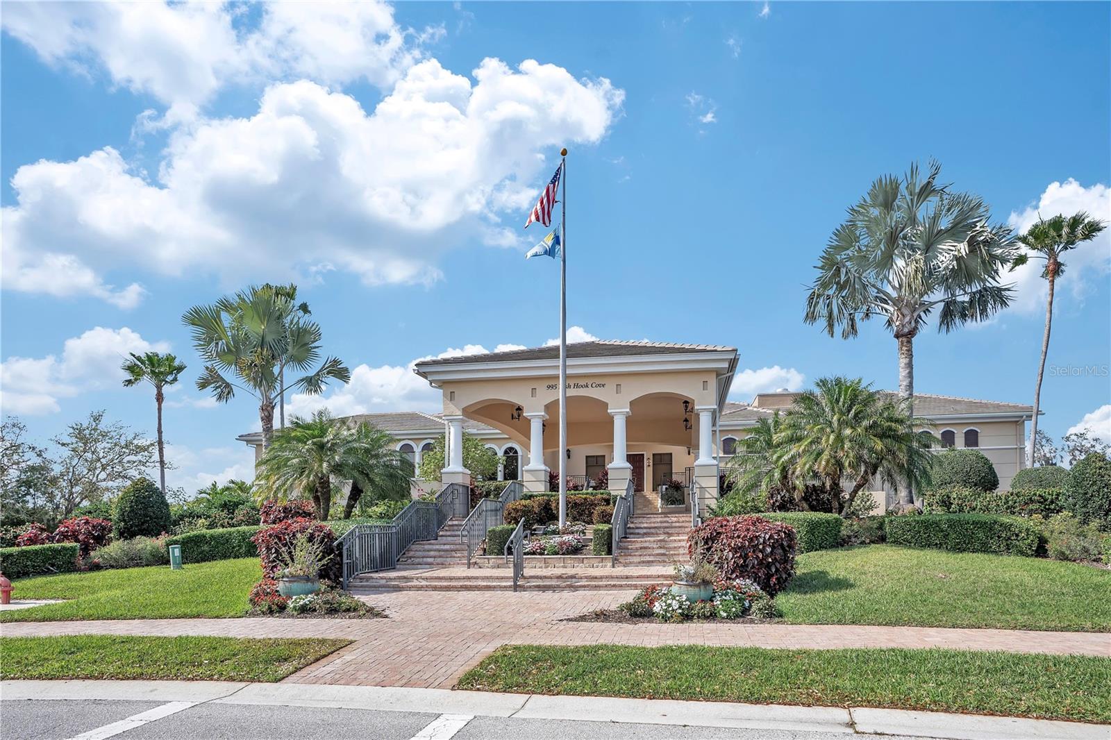 Image 47 of 76 For 926 River Basin Court 201c