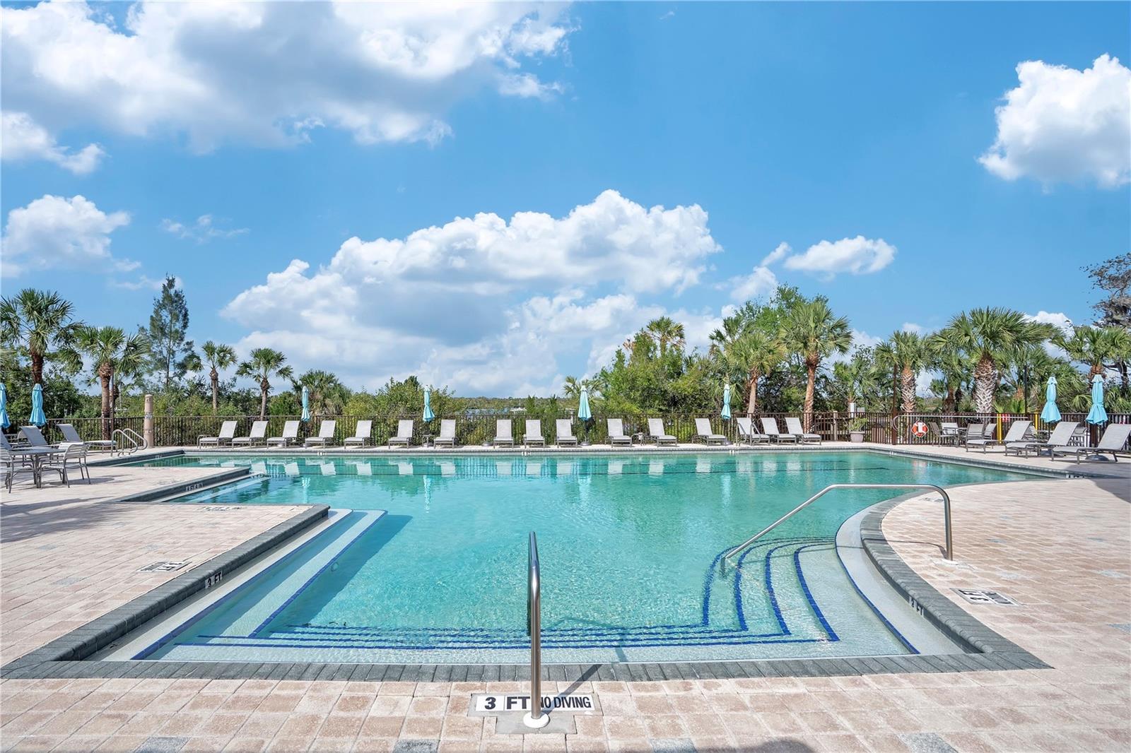 Image 51 of 76 For 926 River Basin Court 201c