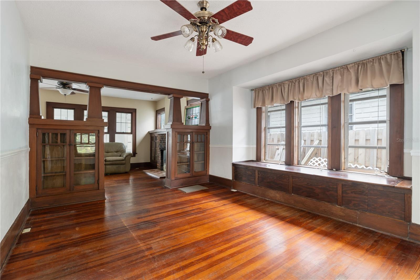 Image 11 of 29 For 1543 8th Avenue W