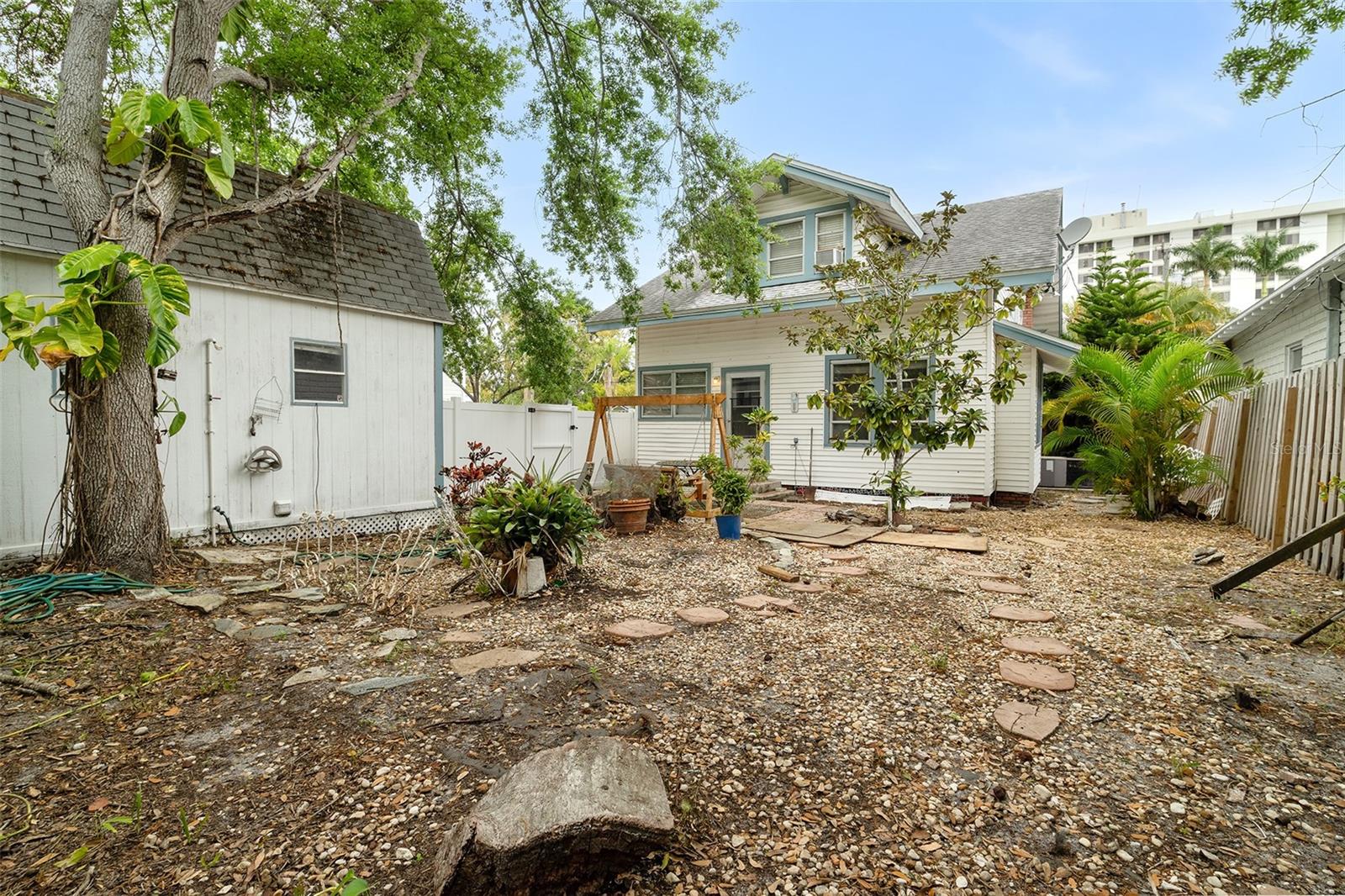 Image 25 of 29 For 1543 8th Avenue W