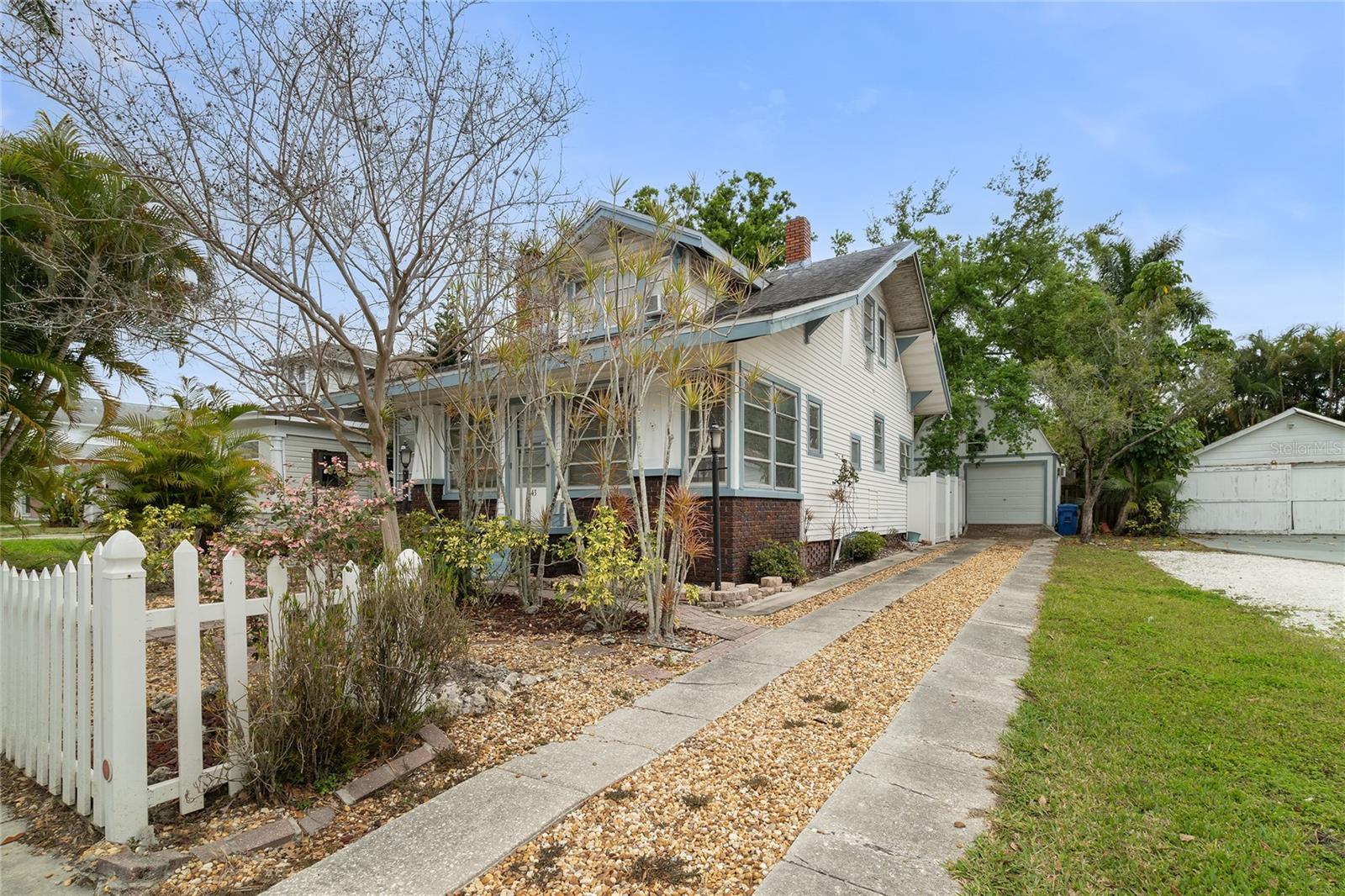 Image 29 of 29 For 1543 8th Avenue W