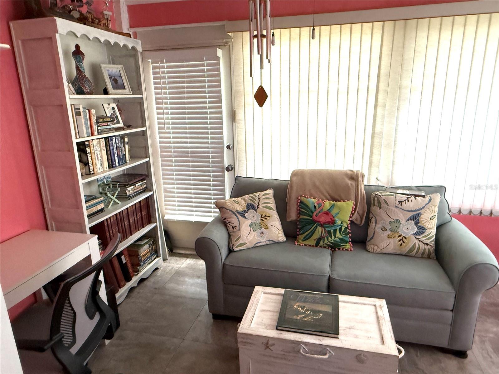 Image 19 of 42 For 390 301 Boulevard W 8a