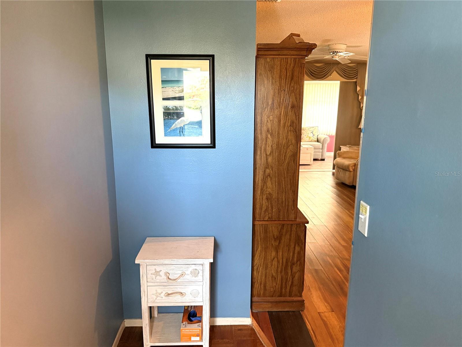 Image 31 of 42 For 390 301 Boulevard W 8a