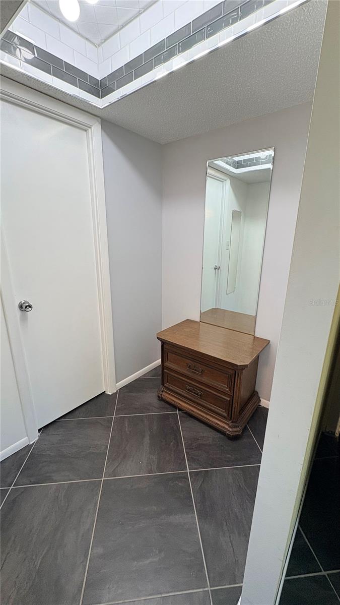 Image 14 of 26 For 3514 Lake Bayshore Drive K-108