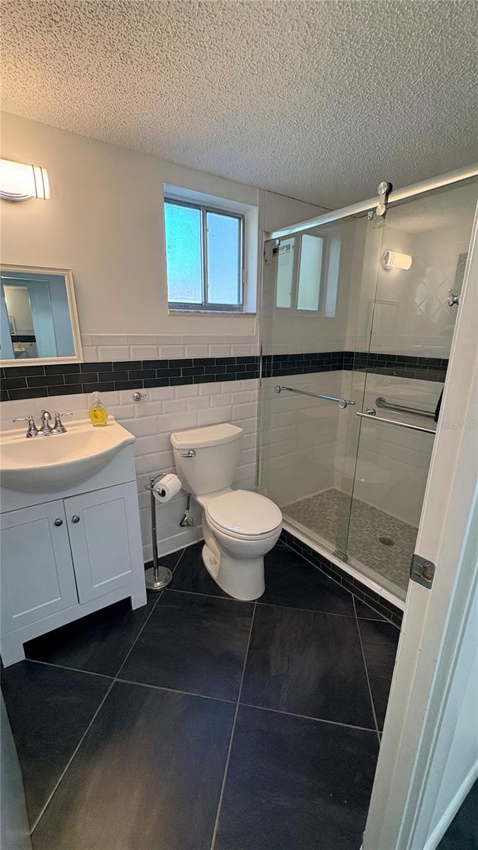 Image 15 of 26 For 3514 Lake Bayshore Drive K-108